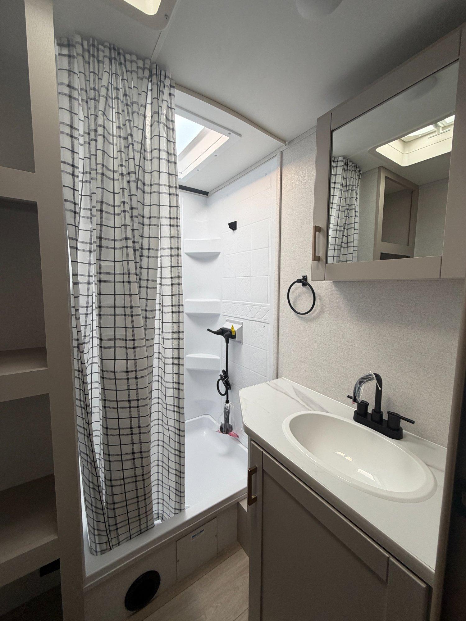 2027 Jayco 2027 Jayco Jay Feather SL - thumbnail 14