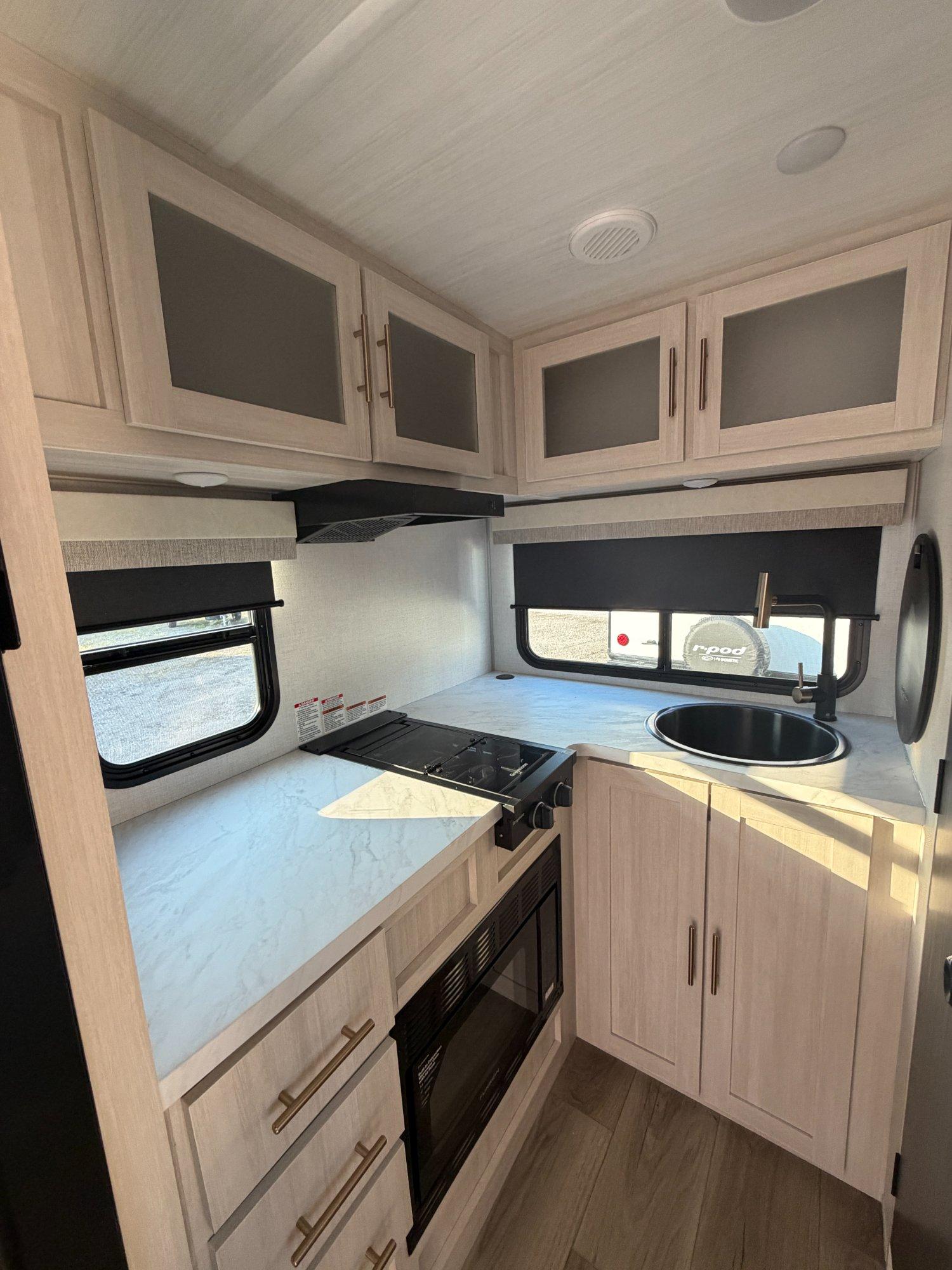 2027 Forest River 2027 Forest River R-Pod RPOD - thumbnail 11