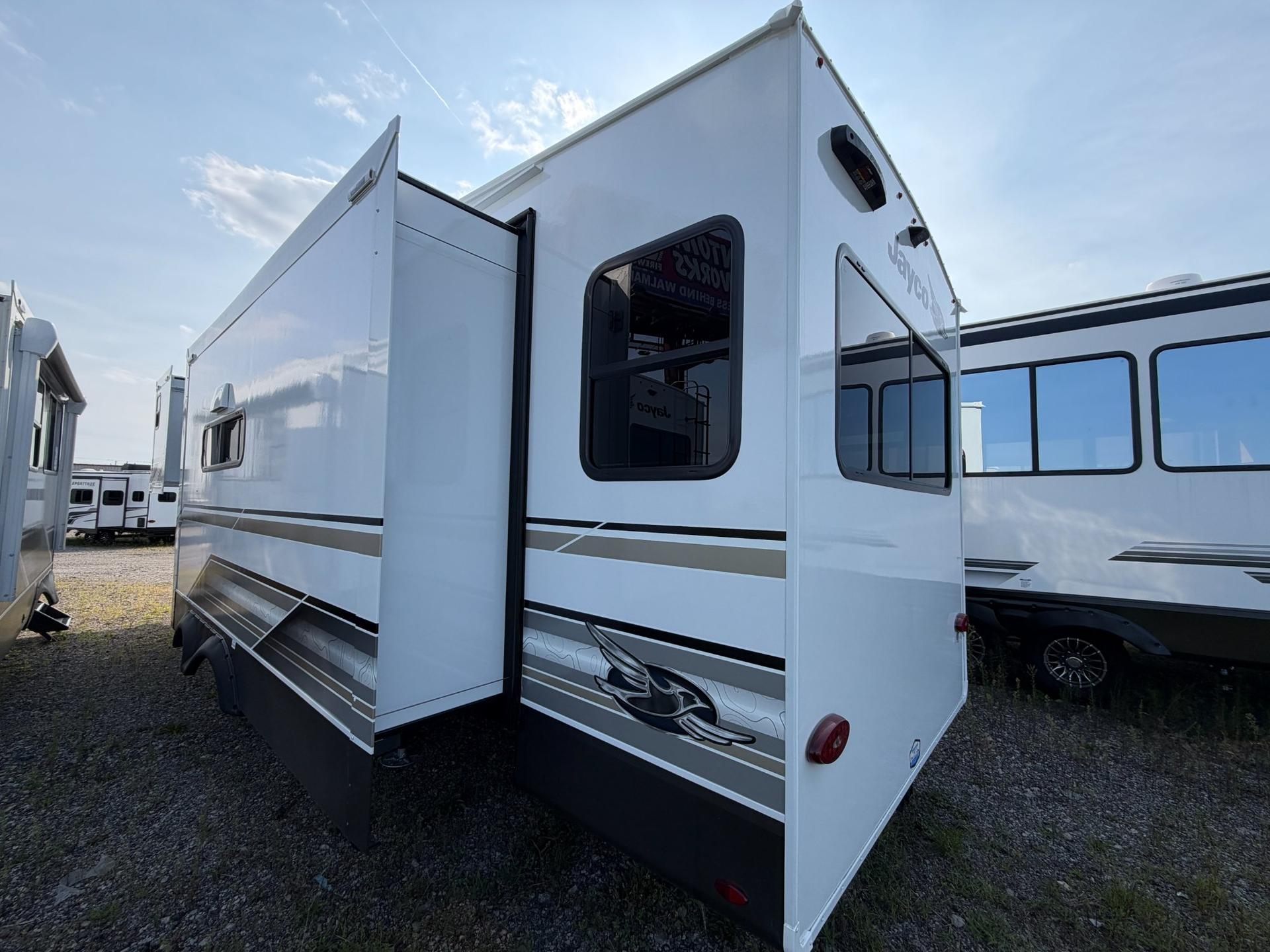 2027 Jayco 2027 Jayco Eagle SLE - thumbnail 5