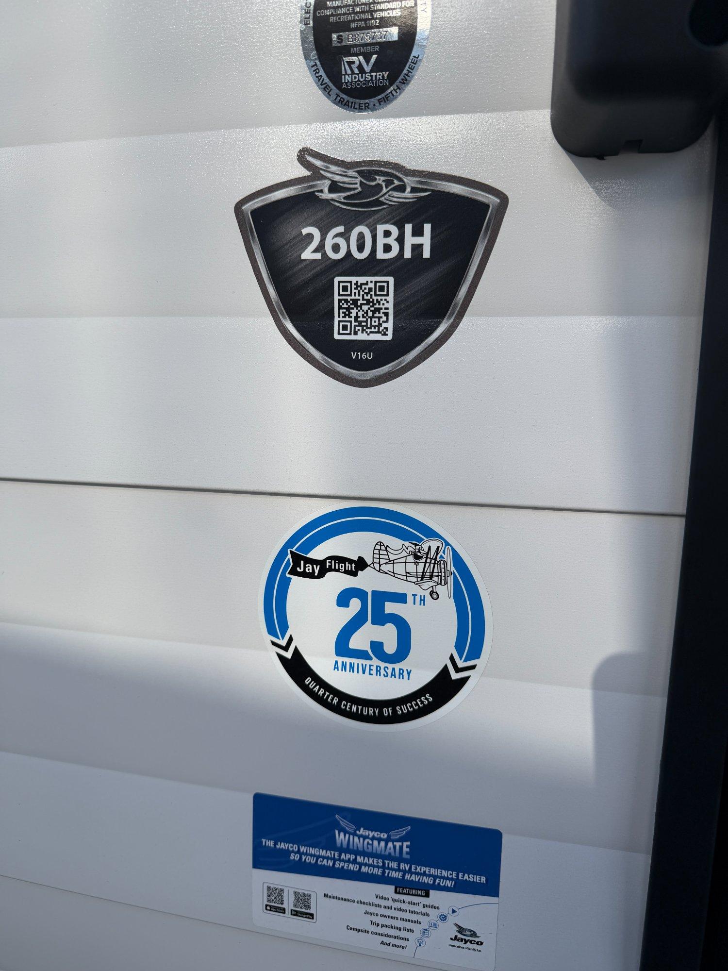 2027 Jayco 2027 Jayco Jay Flight - thumbnail 3