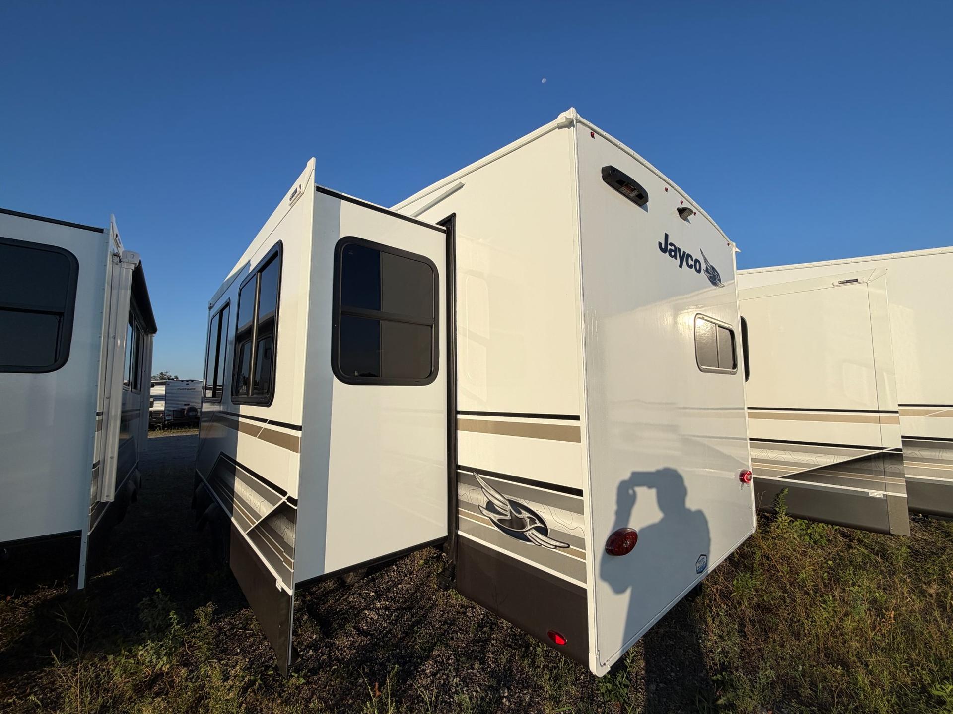 2027 Jayco 2027 Jayco Eagle SLE - thumbnail 6