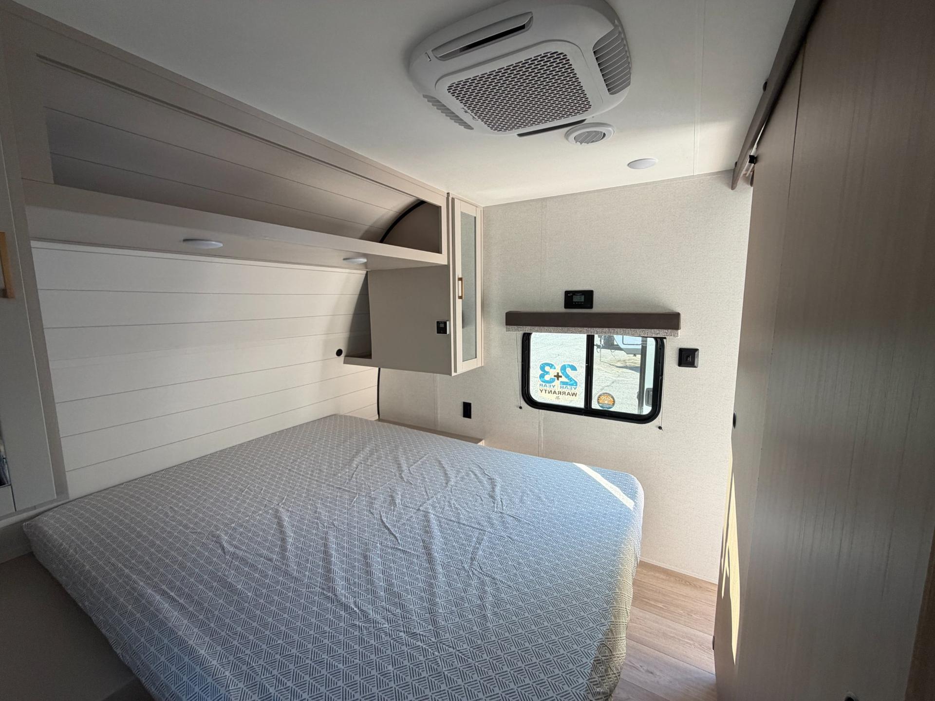 2027 Jayco 2027 Jayco Jay Flight - thumbnail 13