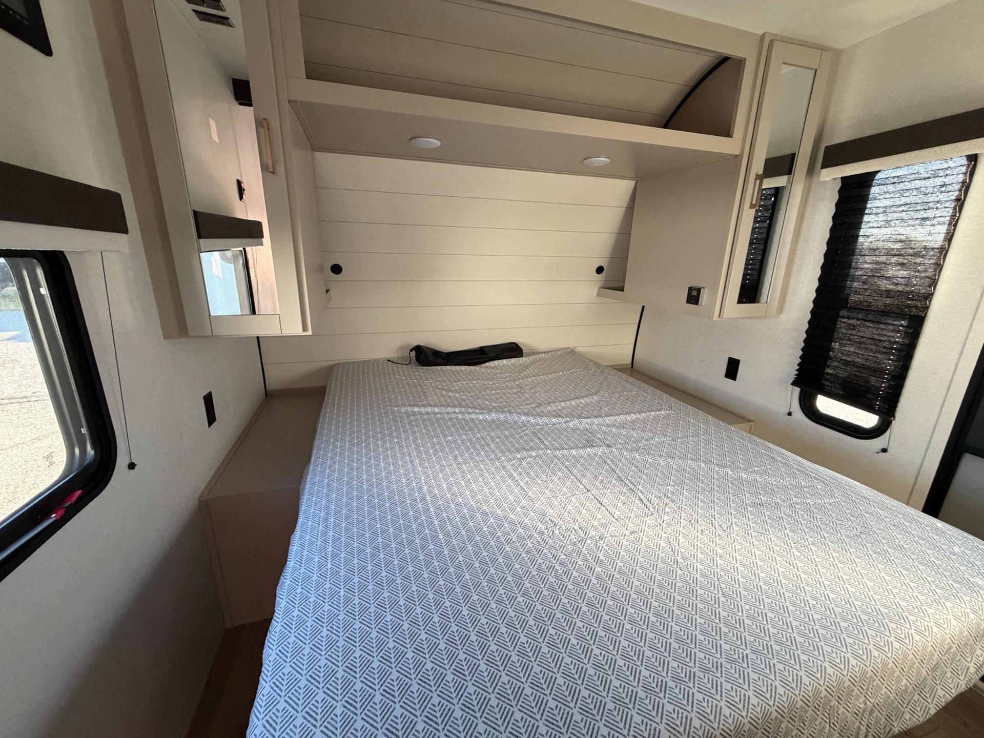 2027 Jayco 2027 Jayco Jay Flight - thumbnail 19