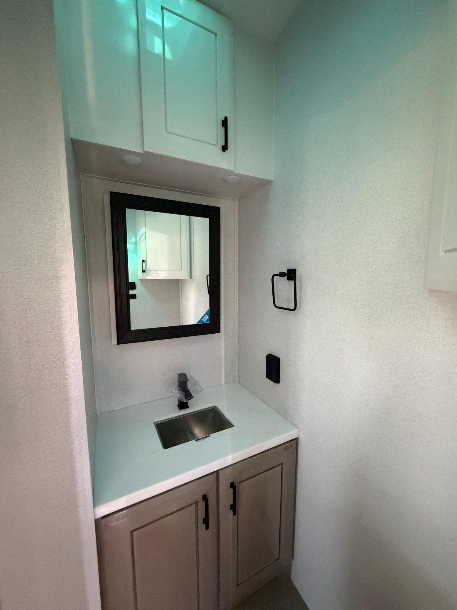 2027 Jayco 2027 Jayco Pinnacle - thumbnail 21