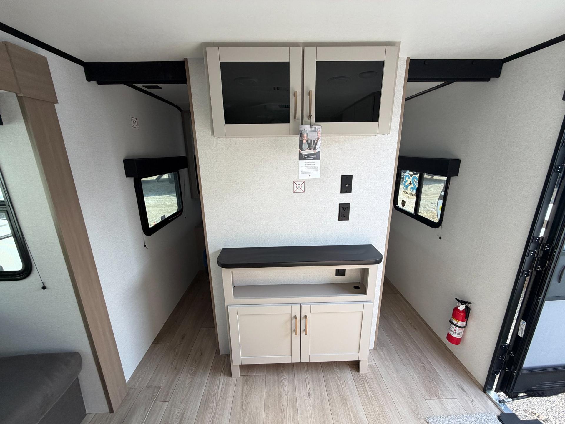 2027 Jayco 2027 Jayco Jay Feather SL - thumbnail 11