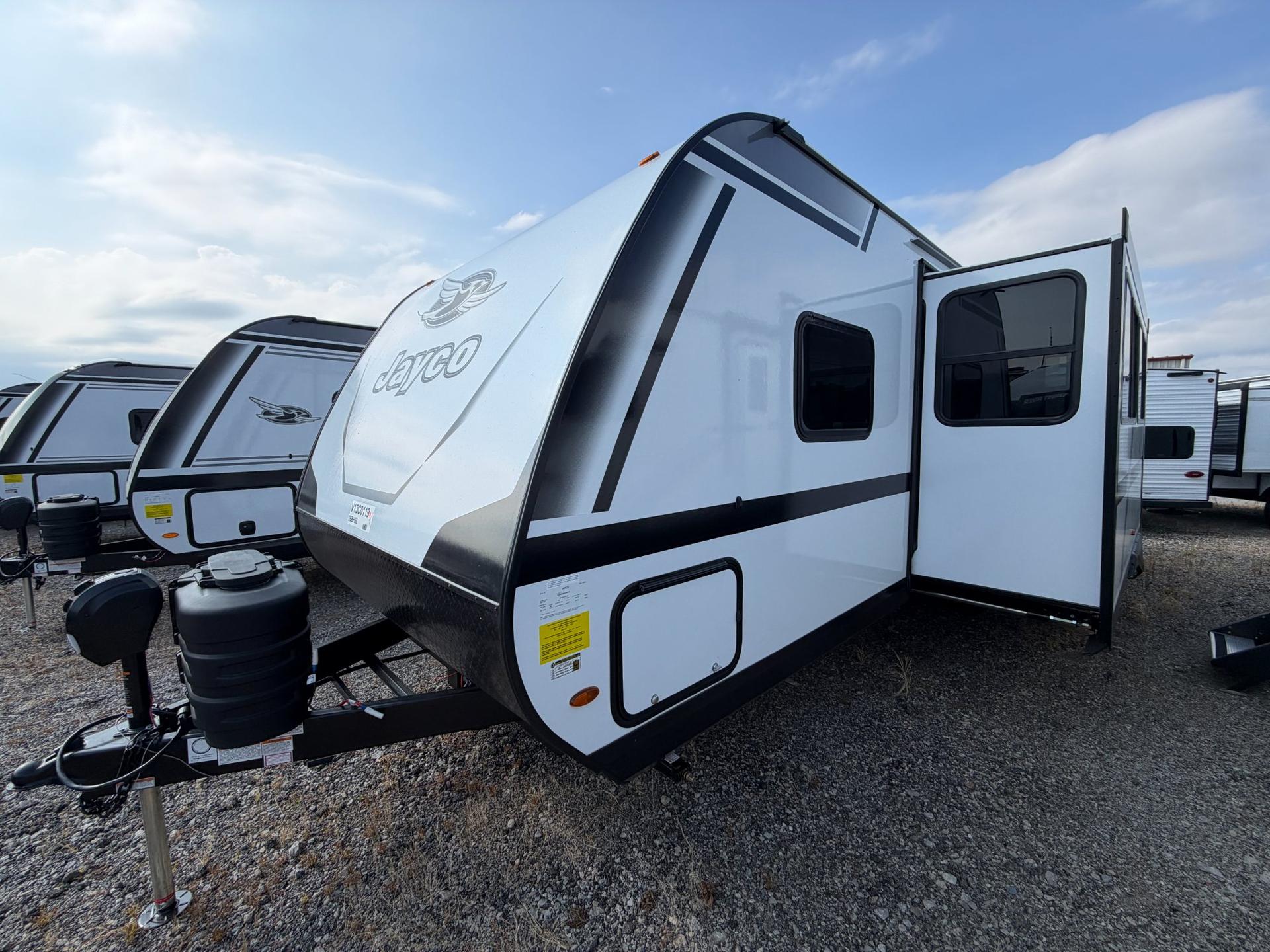 2027 Jayco 2027 Jayco Jay Feather SL - thumbnail 6