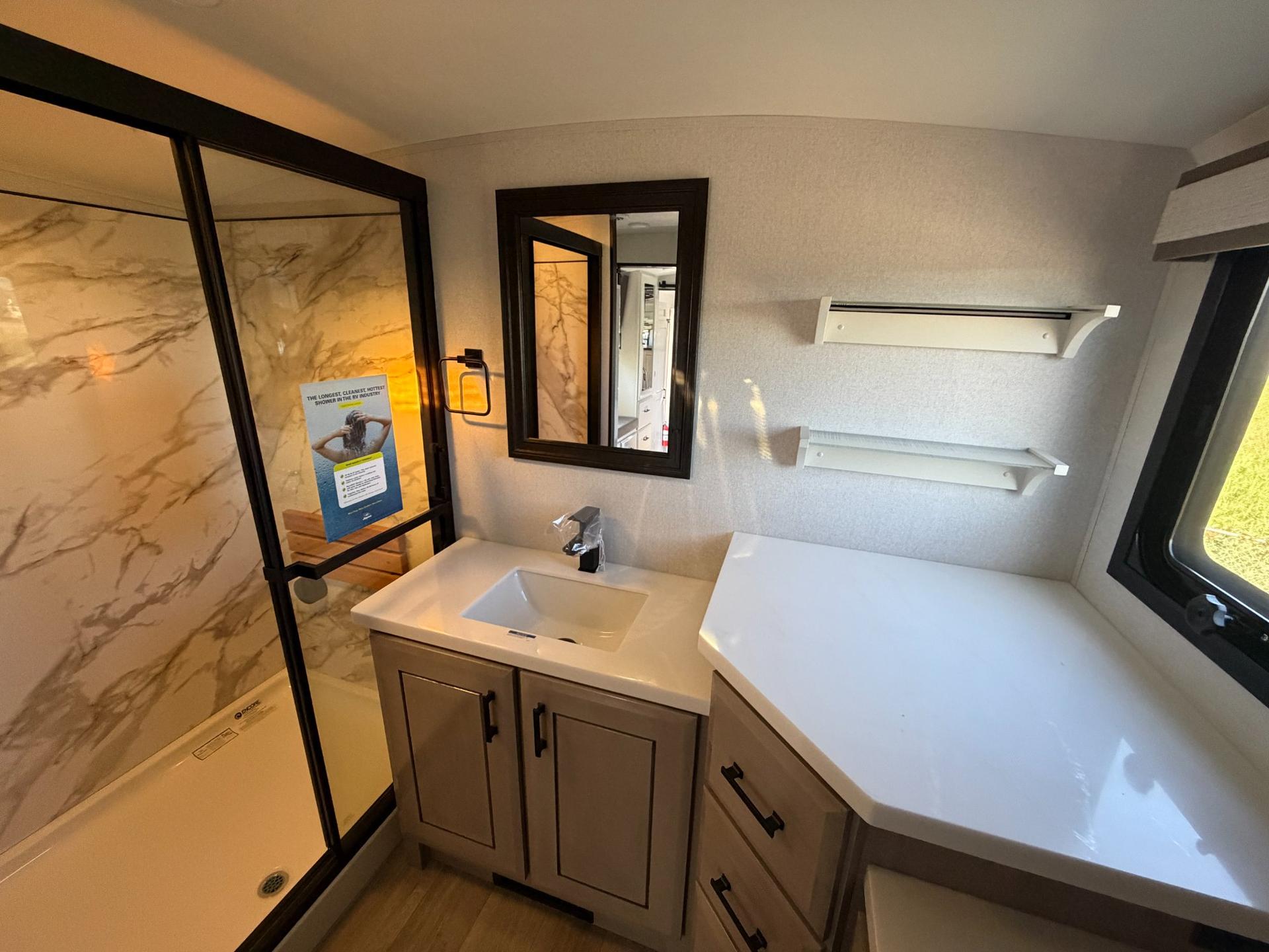 2027 Jayco 2027 Jayco Pinnacle - thumbnail 28