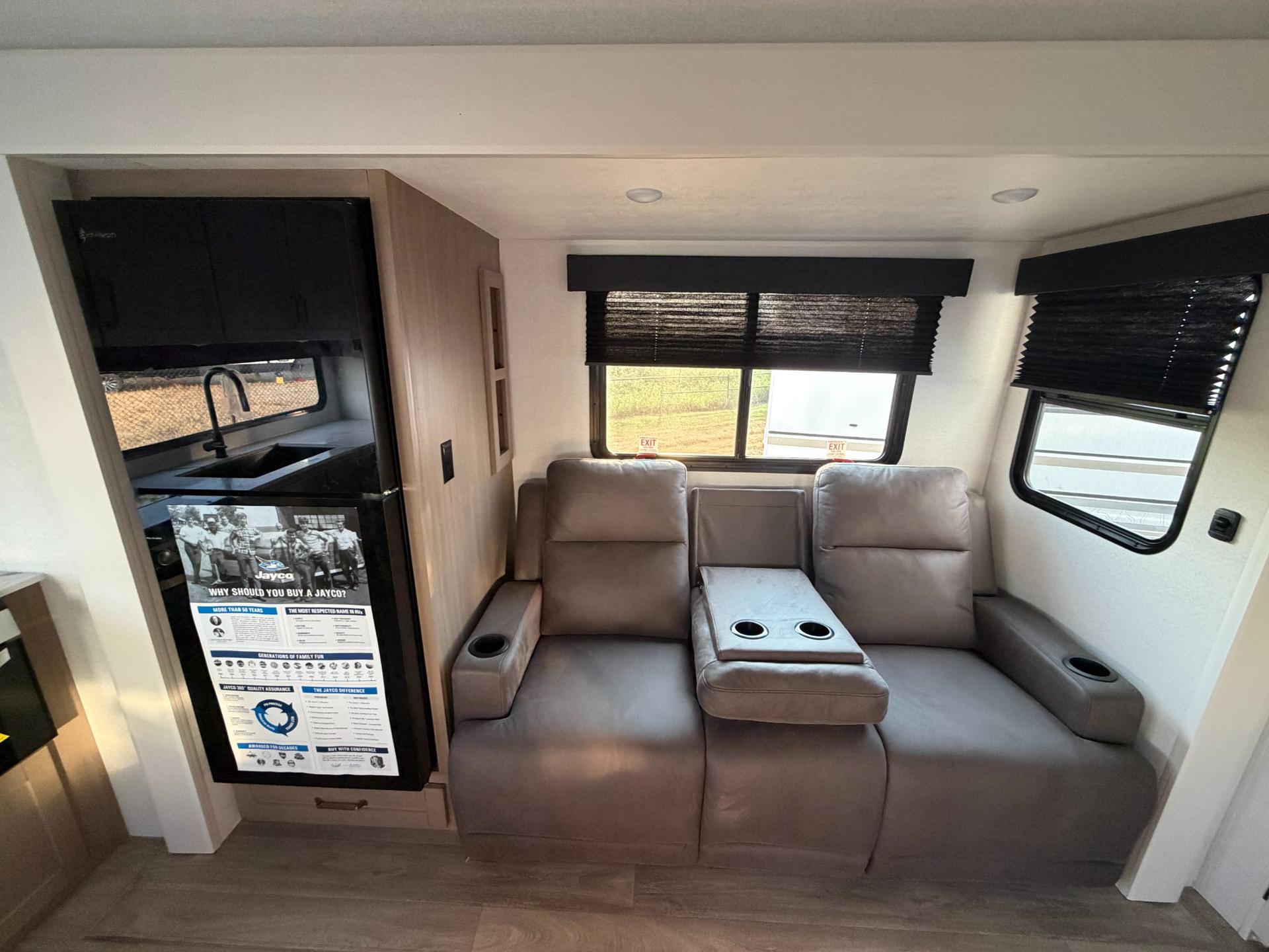 2027 Jayco 2027 Jayco Eagle SLE - thumbnail 12