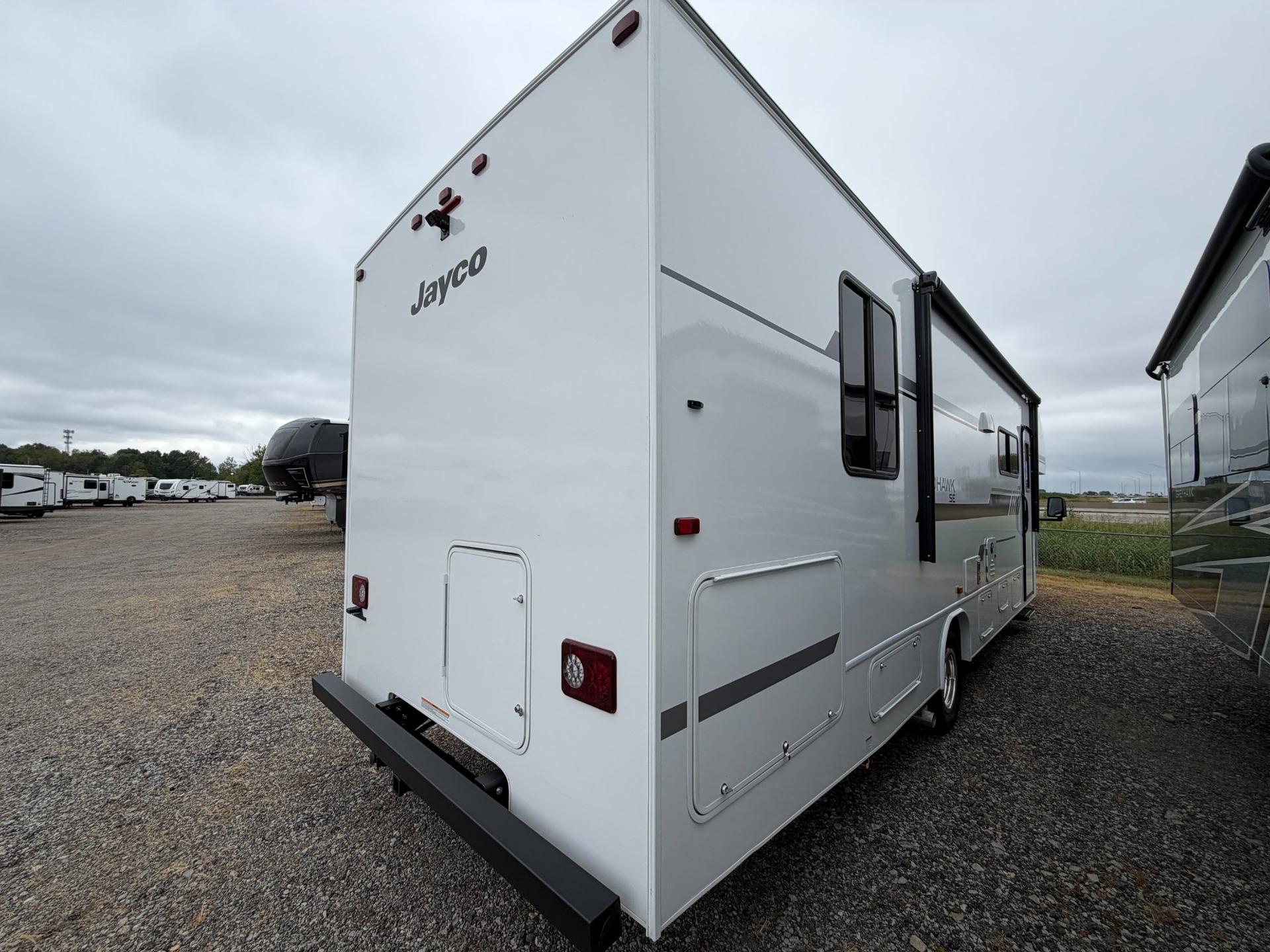 2027 Jayco 2027 Jayco Redhawk SE - thumbnail 5
