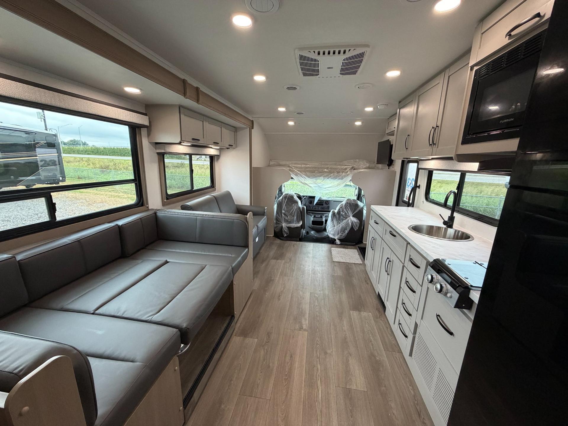2027 Jayco 2027 Jayco Redhawk SE - thumbnail 9