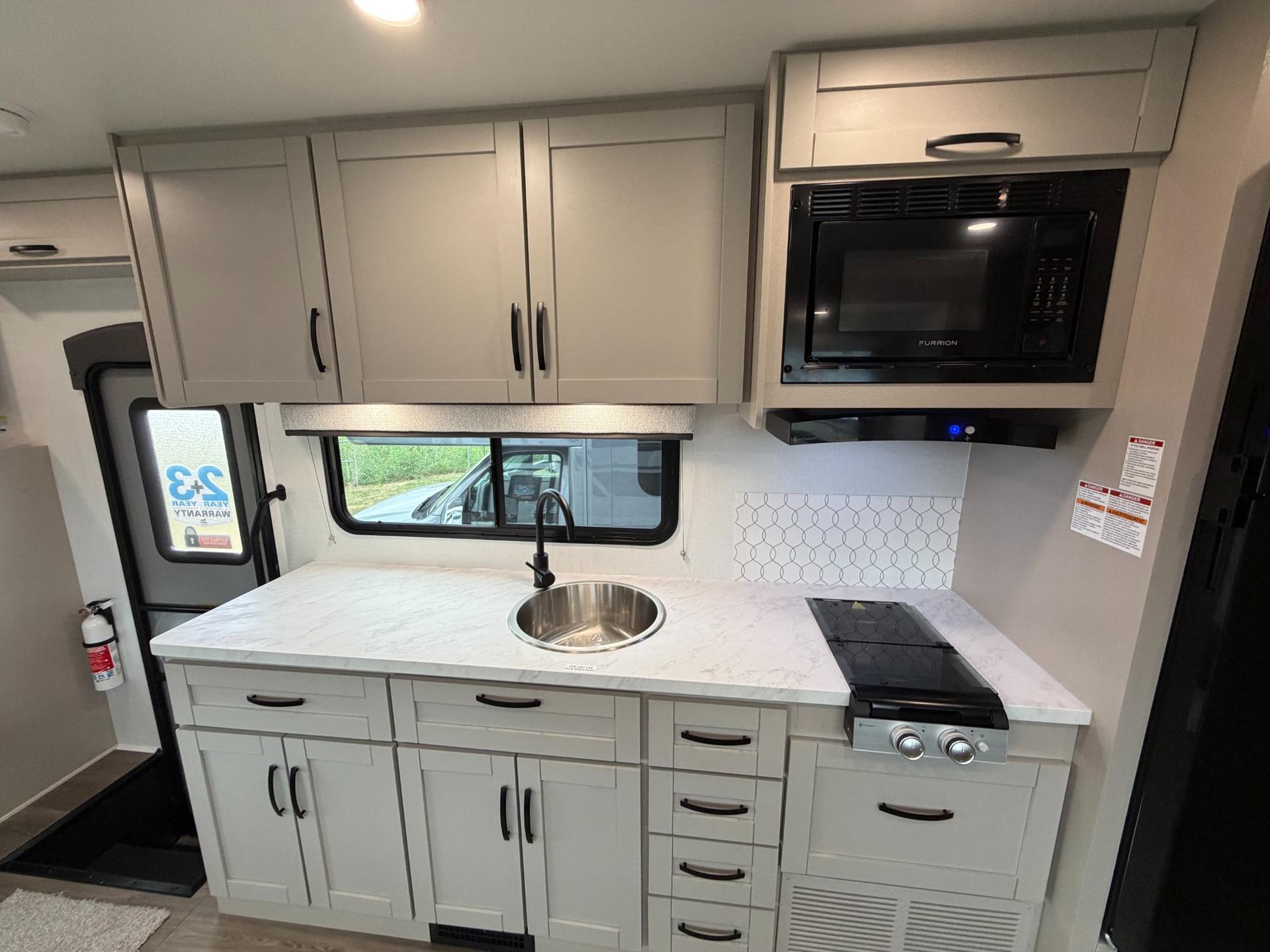 2027 Jayco 2027 Jayco Redhawk SE - thumbnail 10