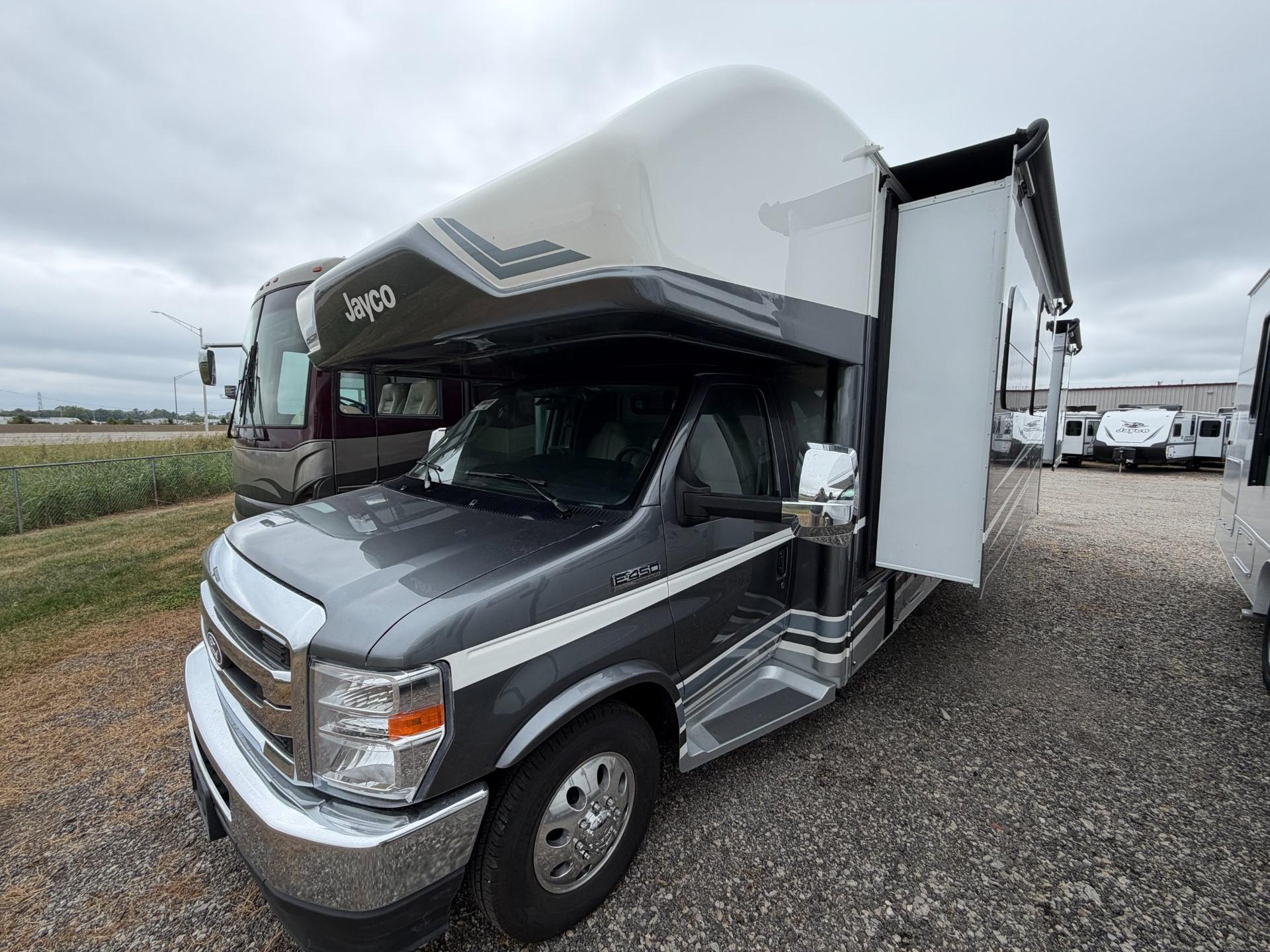 2027 Jayco 2027 Jayco Greyhawk - thumbnail 7