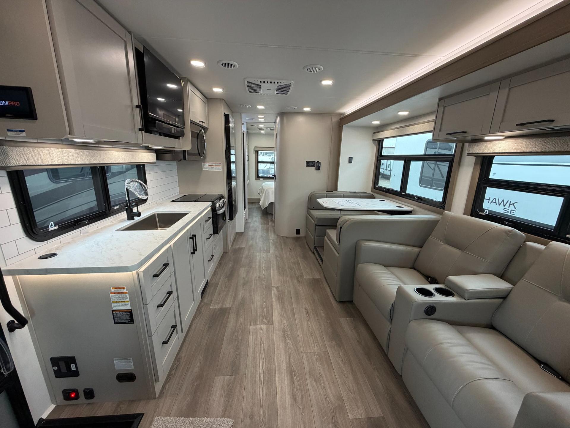 2027 Jayco 2027 Jayco Greyhawk - thumbnail 8