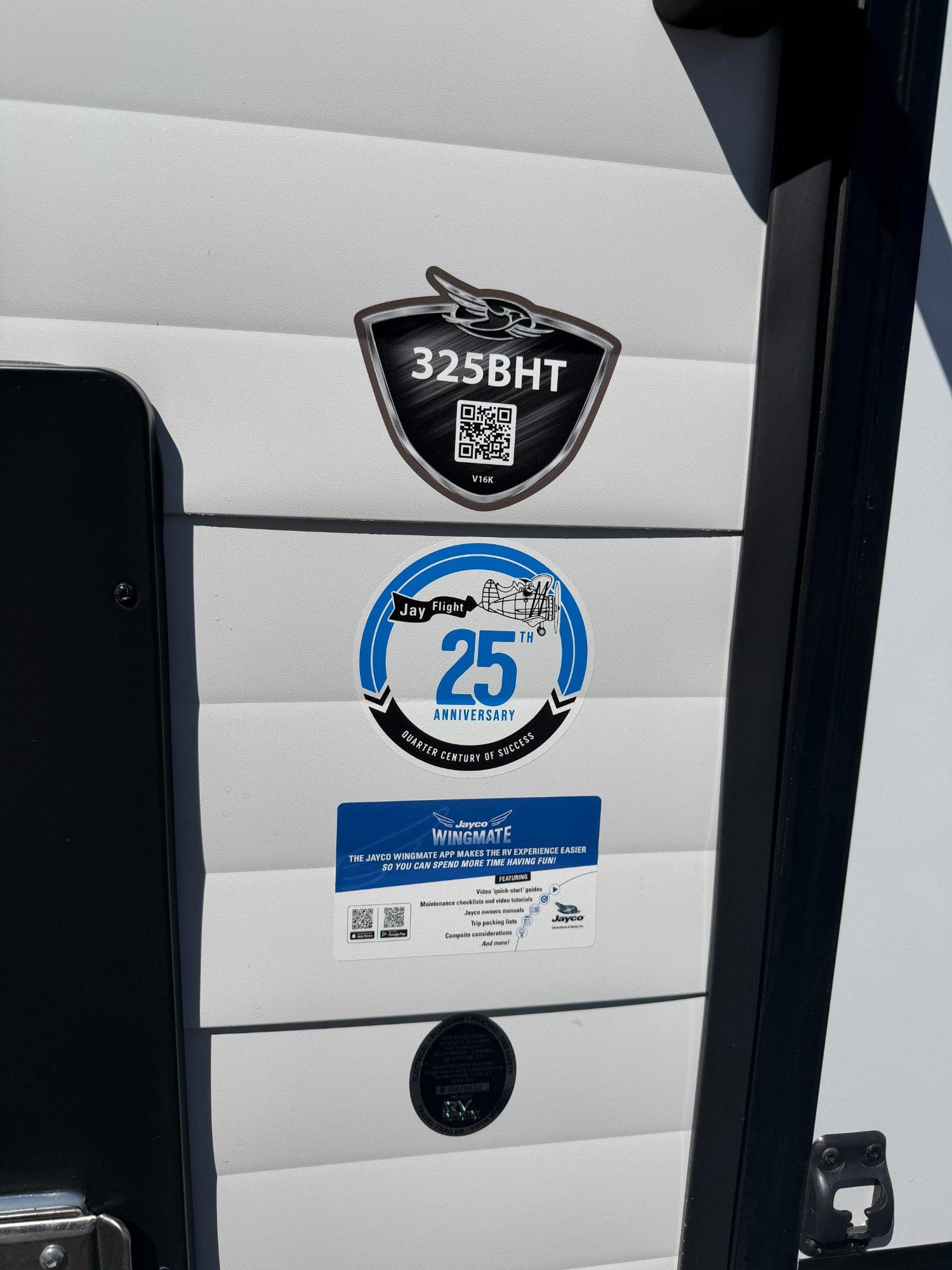 2027 Jayco 2027 Jayco Jay Flight - thumbnail 2