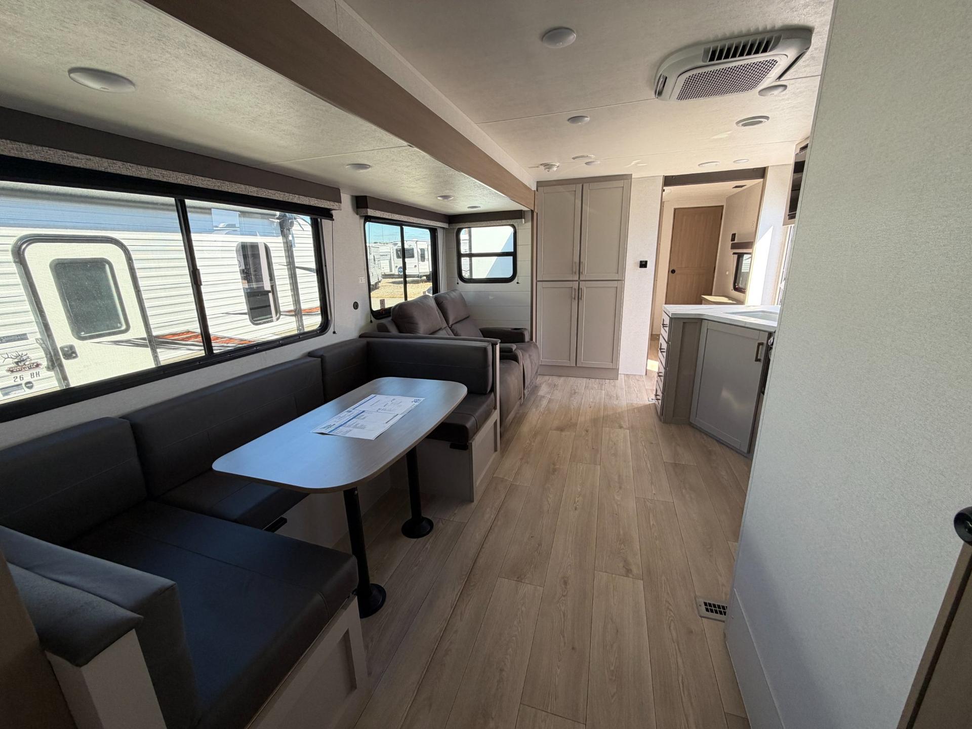 2027 Jayco 2027 Jayco Jay Flight - thumbnail 9