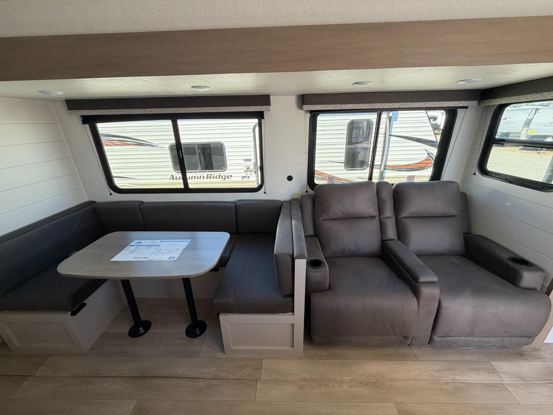 2027 Jayco 2027 Jayco Jay Flight - thumbnail 12