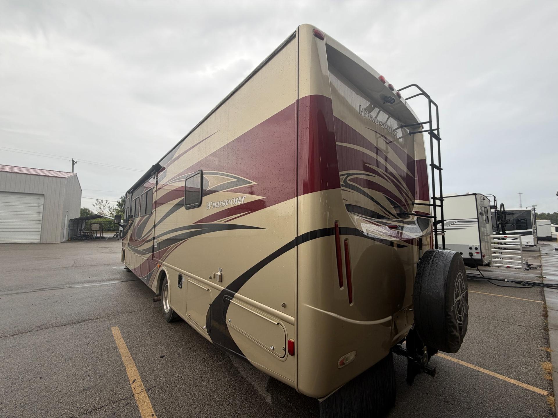2013 Thor Motor Coach 2013 Thor Motor Coach Windsport - thumbnail 6