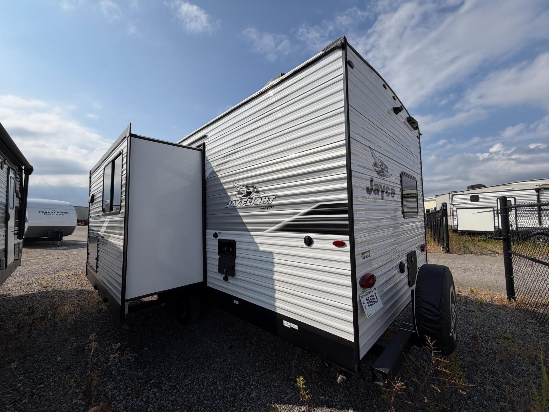 2026 Jayco 2026 Jayco Jay Flight SLX - thumbnail 5