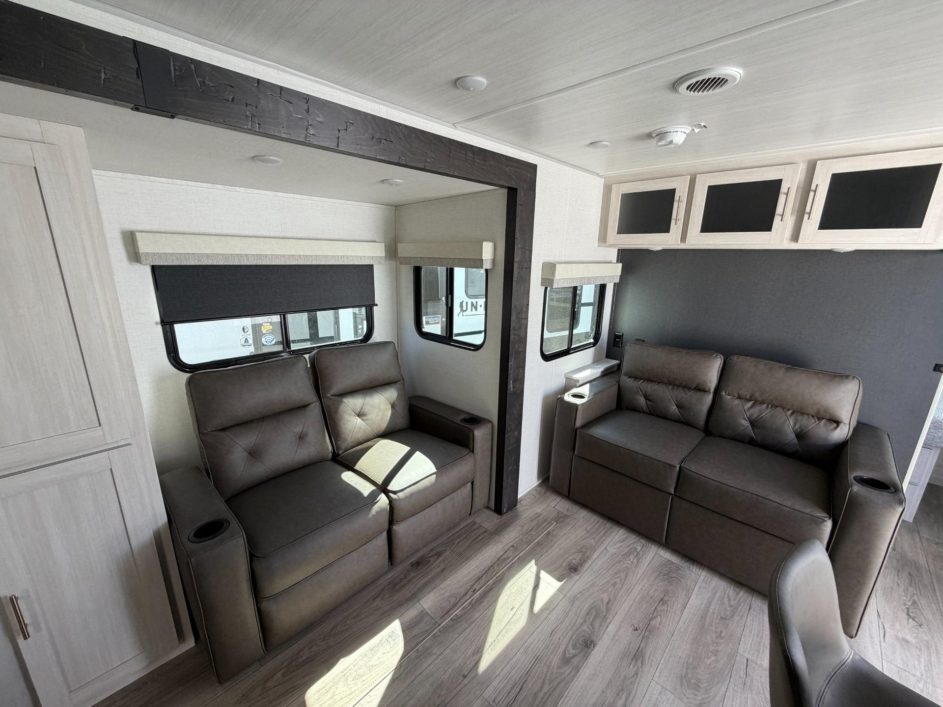 2027 Forest River 2027 Forest River r-pod Un-Mapped - thumbnail 10