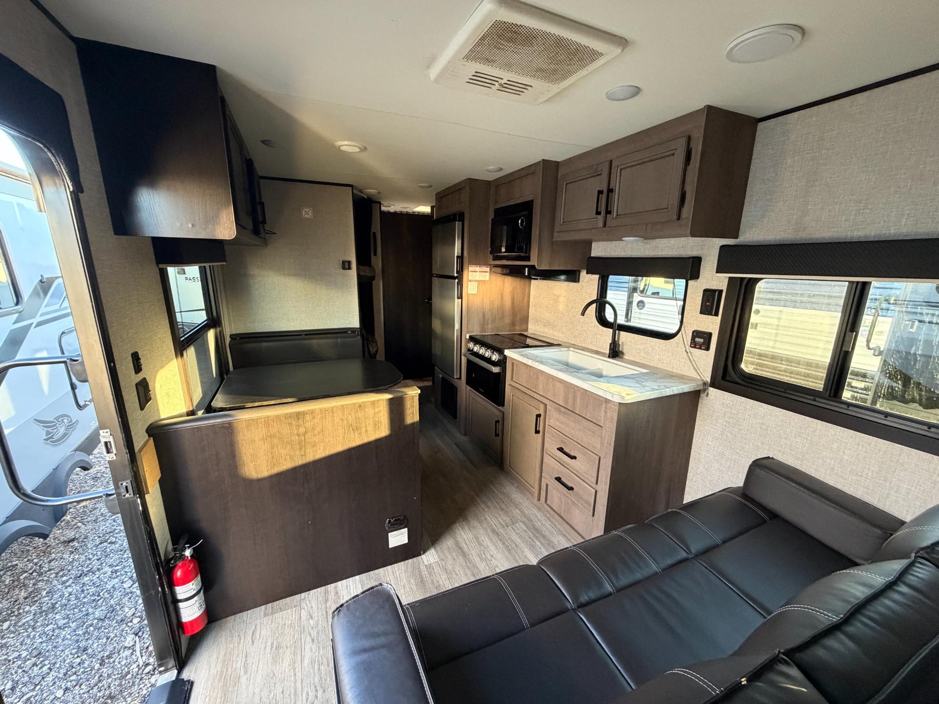 2022 Jayco 2022 Jayco JayFLight SLX - thumbnail 8