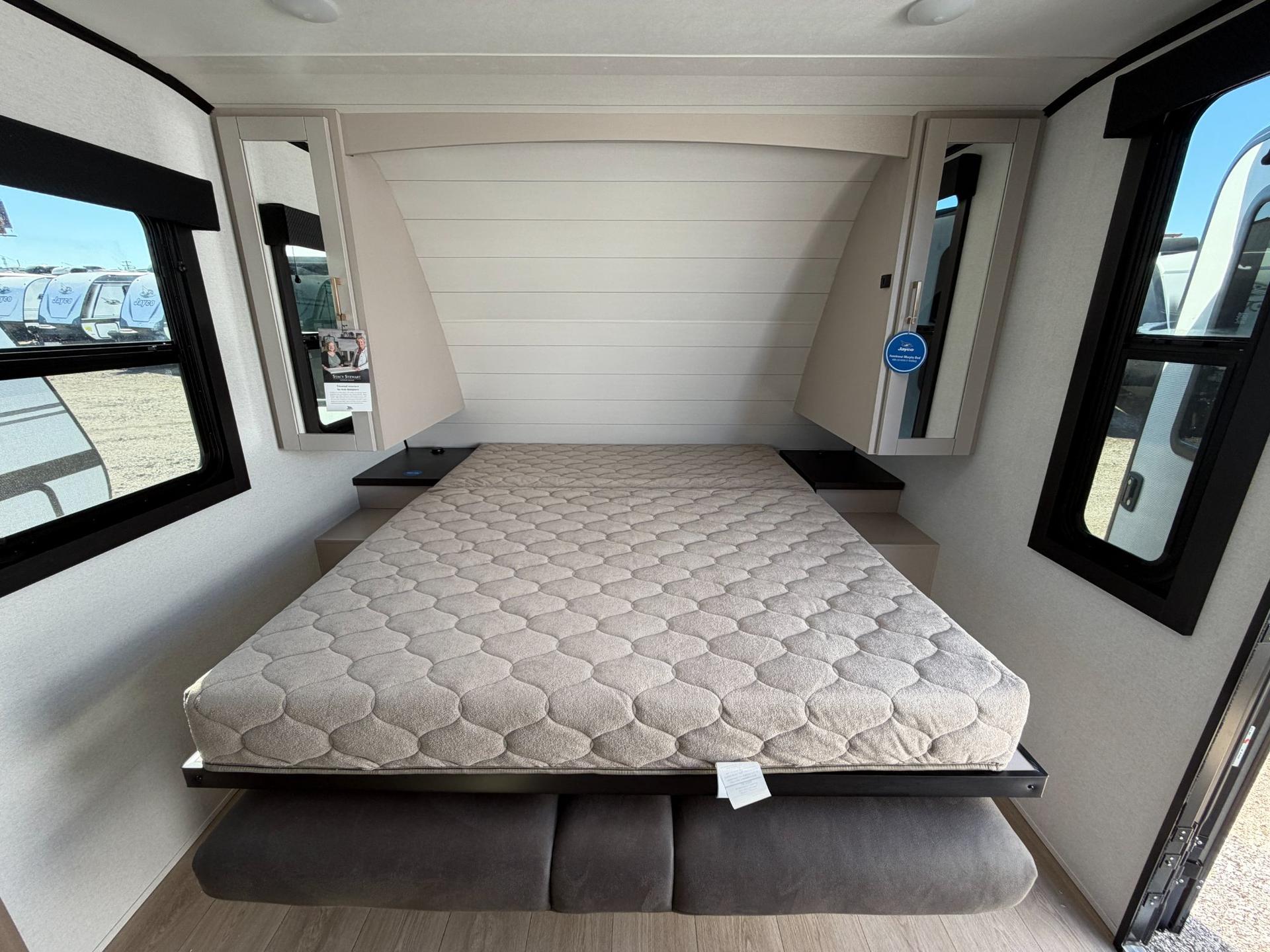 2027 Jayco 2027 Jayco Jay Feather - thumbnail 10