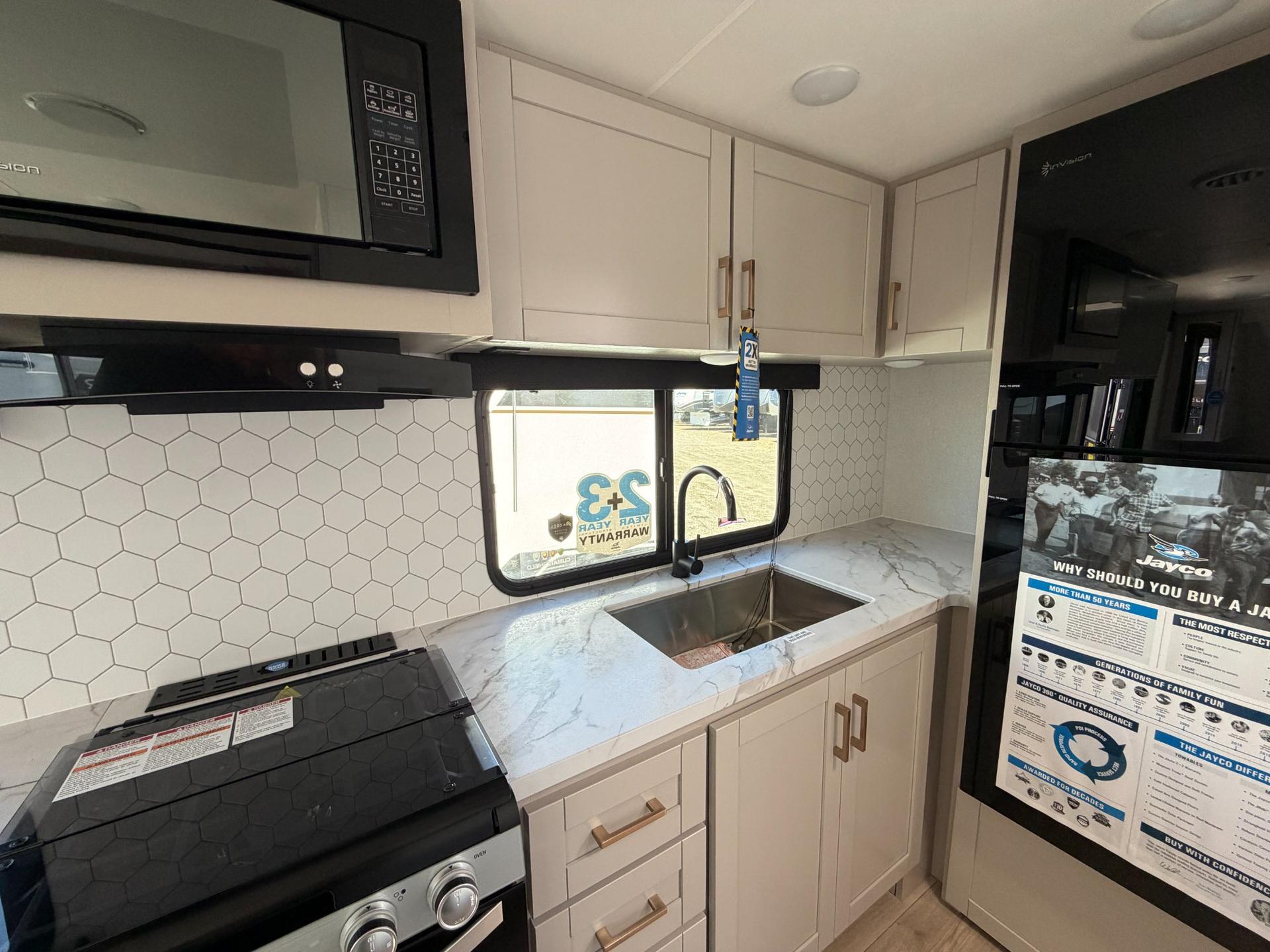 2027 Jayco 2027 Jayco Jay Feather - thumbnail 13