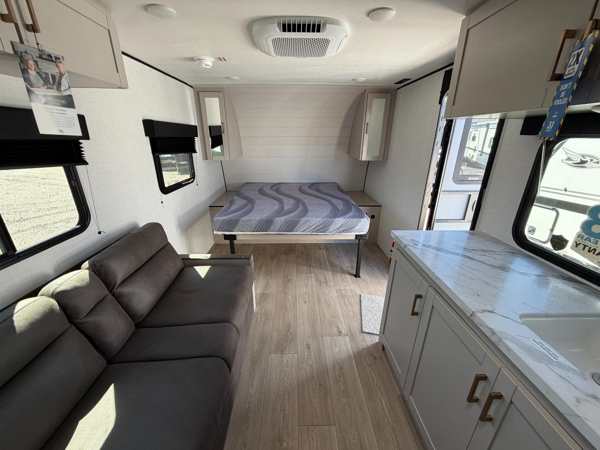 2027 Jayco 2027 Jayco Jay Feather Air SL - thumbnail 8