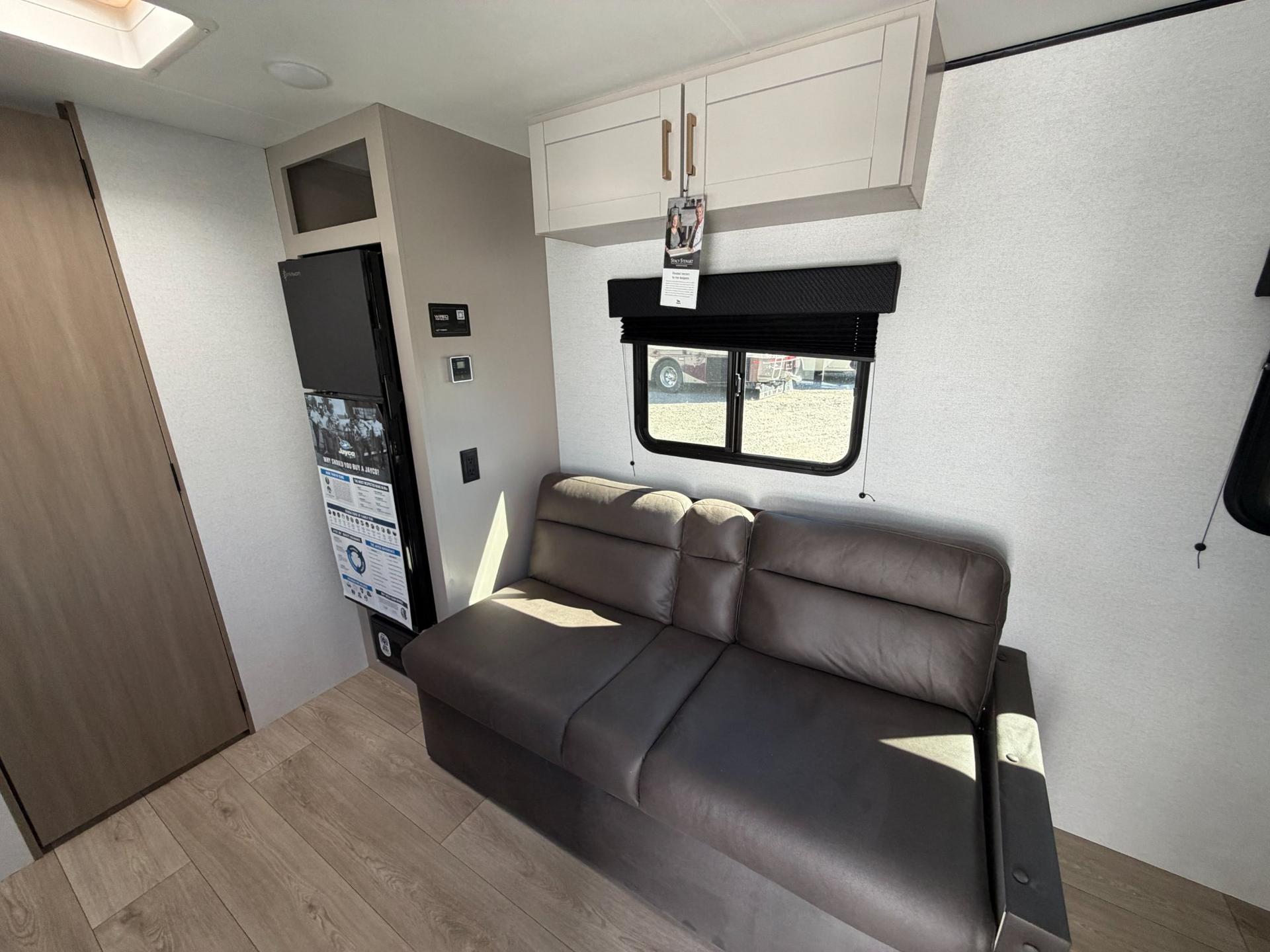 2027 Jayco 2027 Jayco Jay Feather Air SL - thumbnail 10