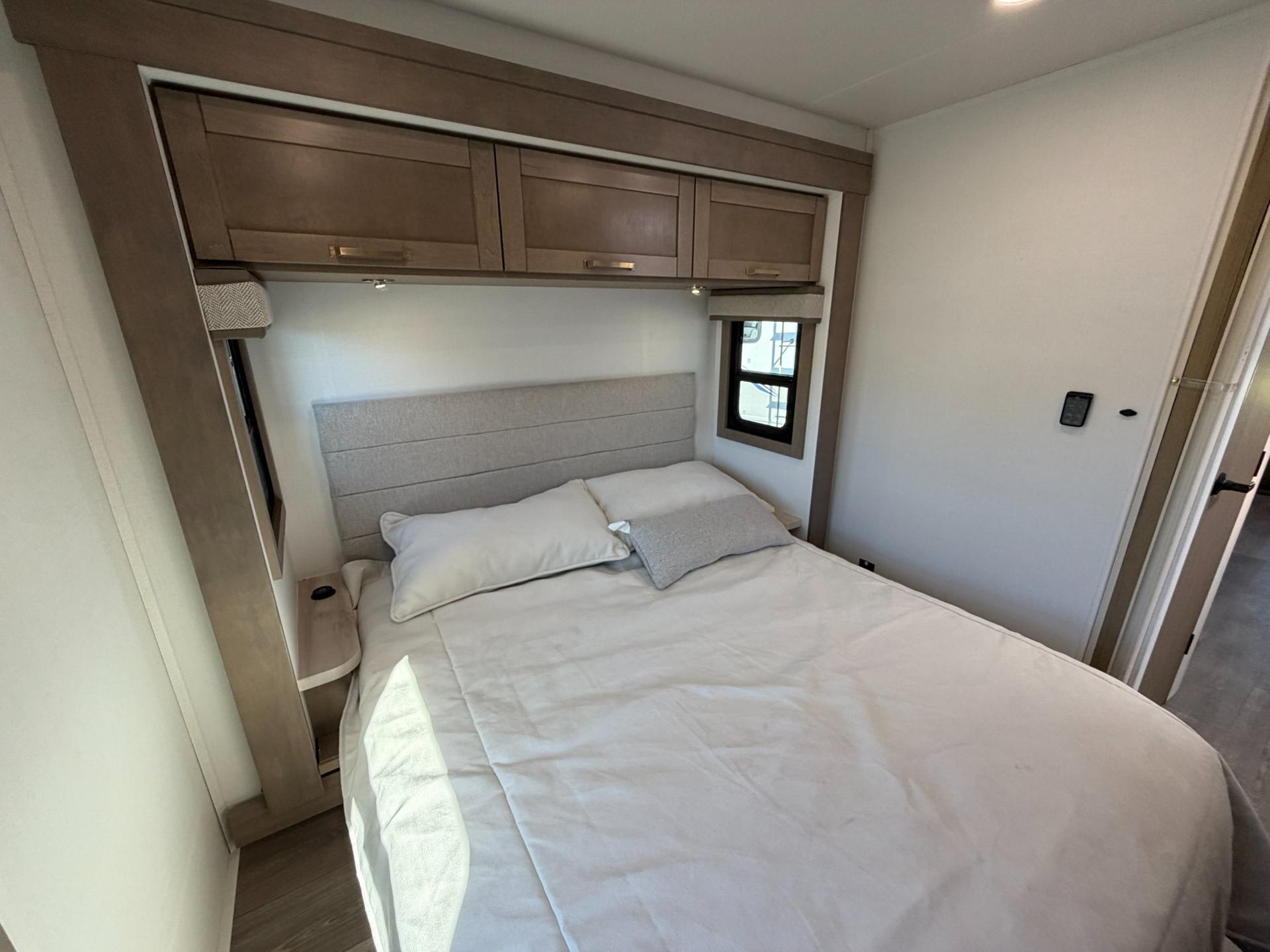 2027 Jayco 2027 Jayco Greyhawk - thumbnail 21