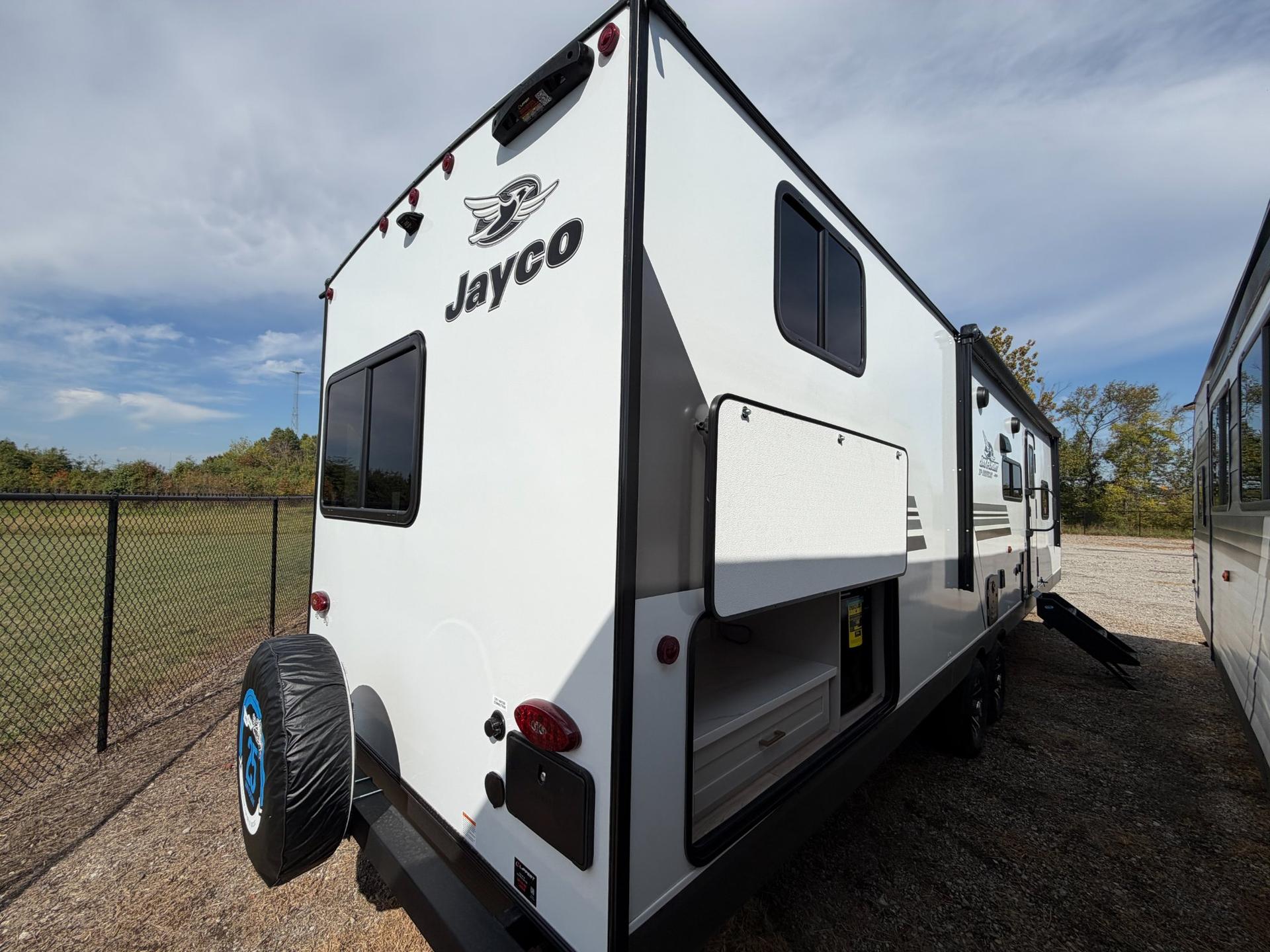 2027 Jayco 2027 Jayco Jay Flight - thumbnail 4