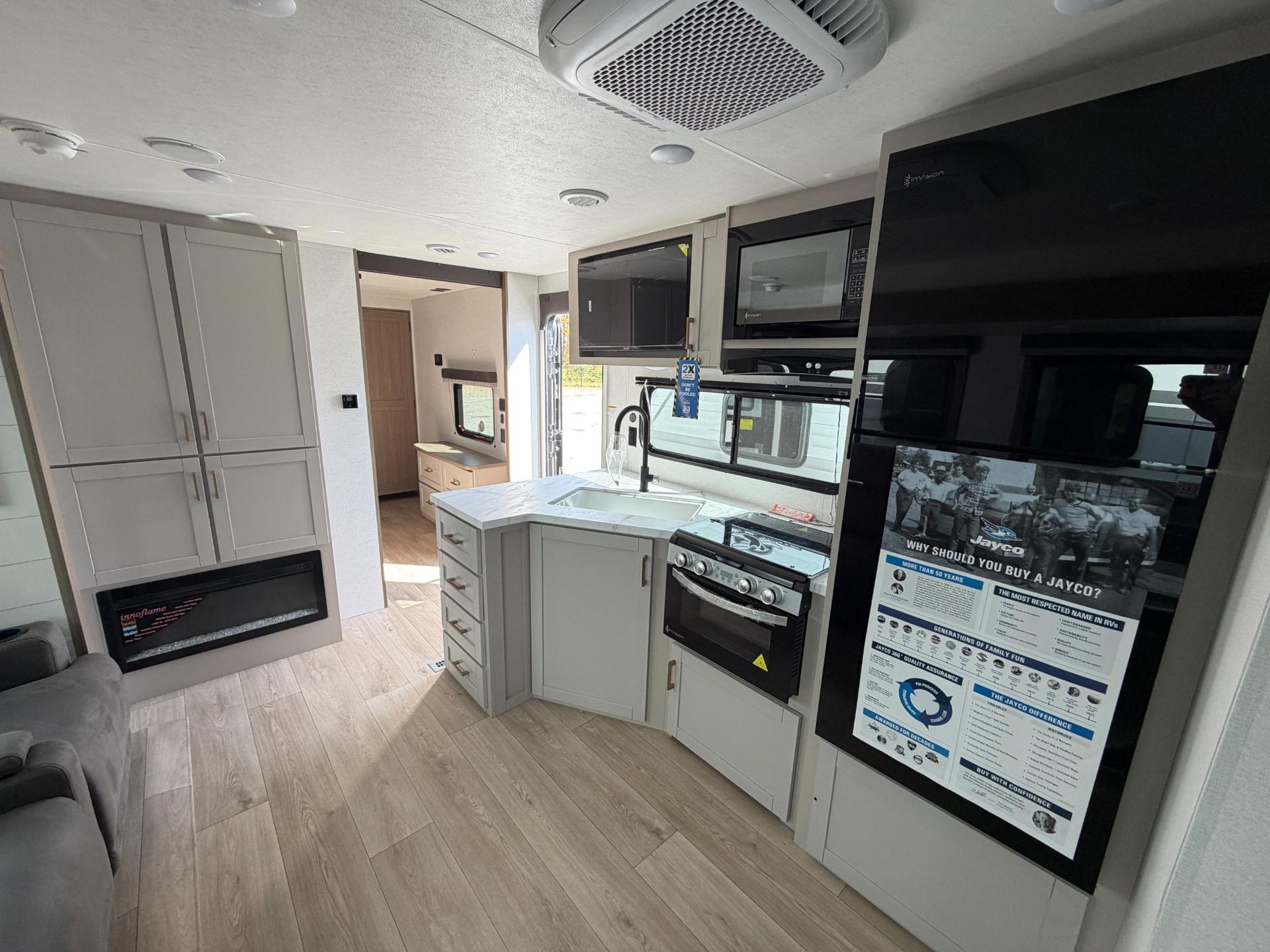 2027 Jayco 2027 Jayco Jay Flight - thumbnail 11