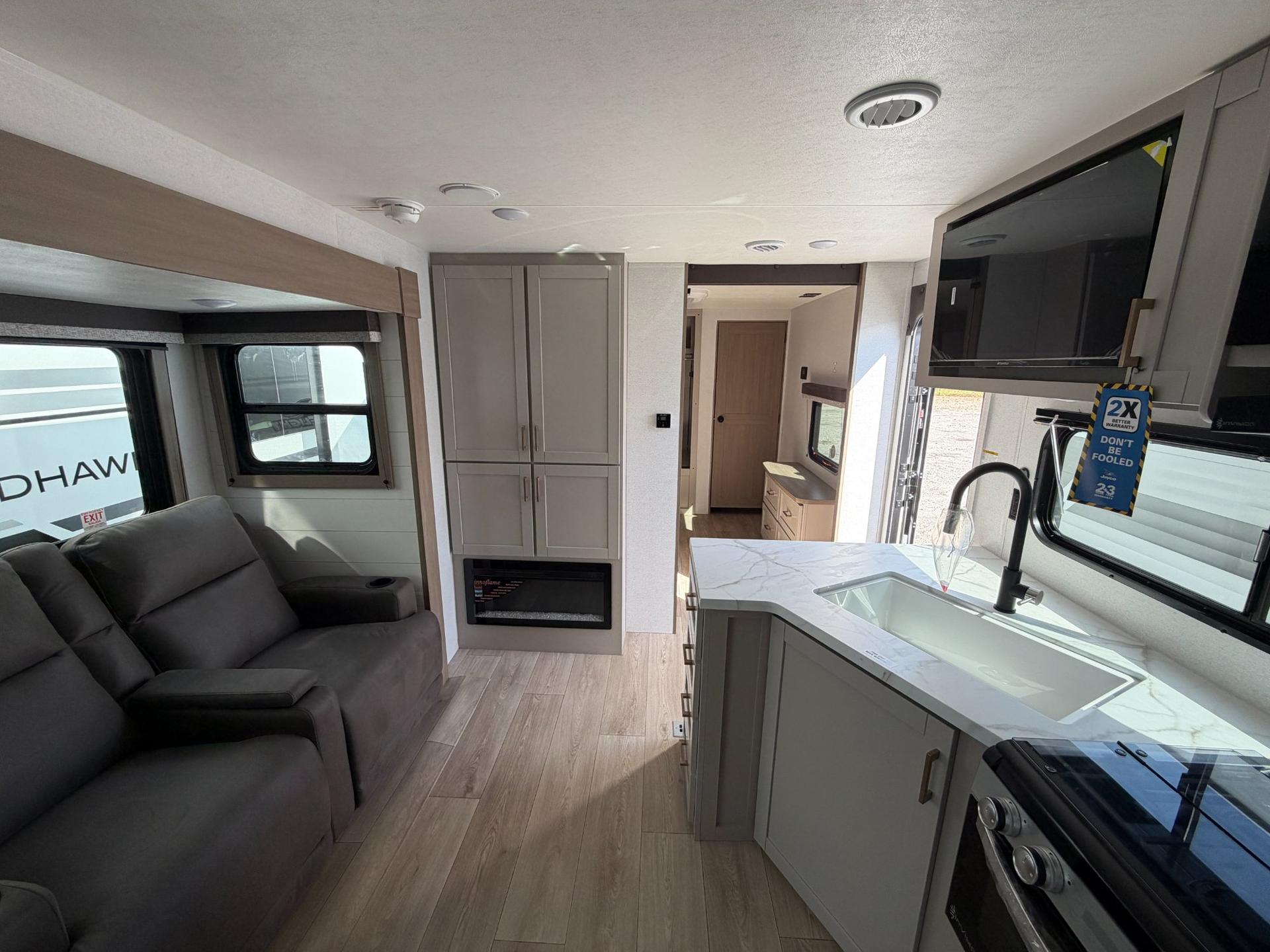 2027 Jayco 2027 Jayco Jay Flight - thumbnail 12