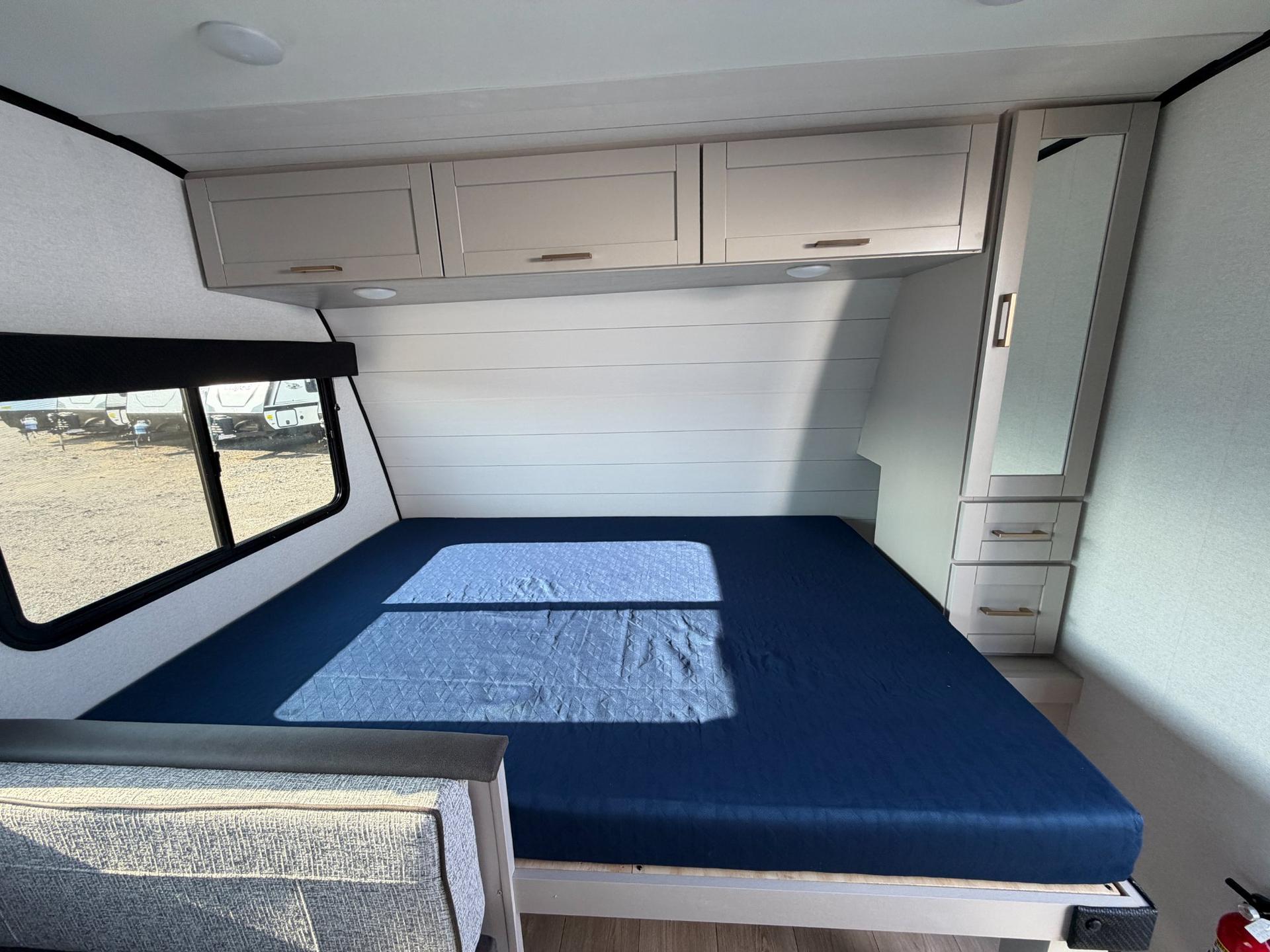 2027 Jayco 2027 Jayco Jay Feather Air - thumbnail 11
