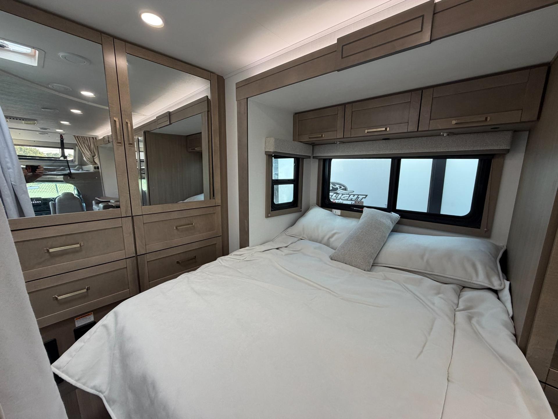 2027 Jayco 2027 Jayco Redhawk - thumbnail 17