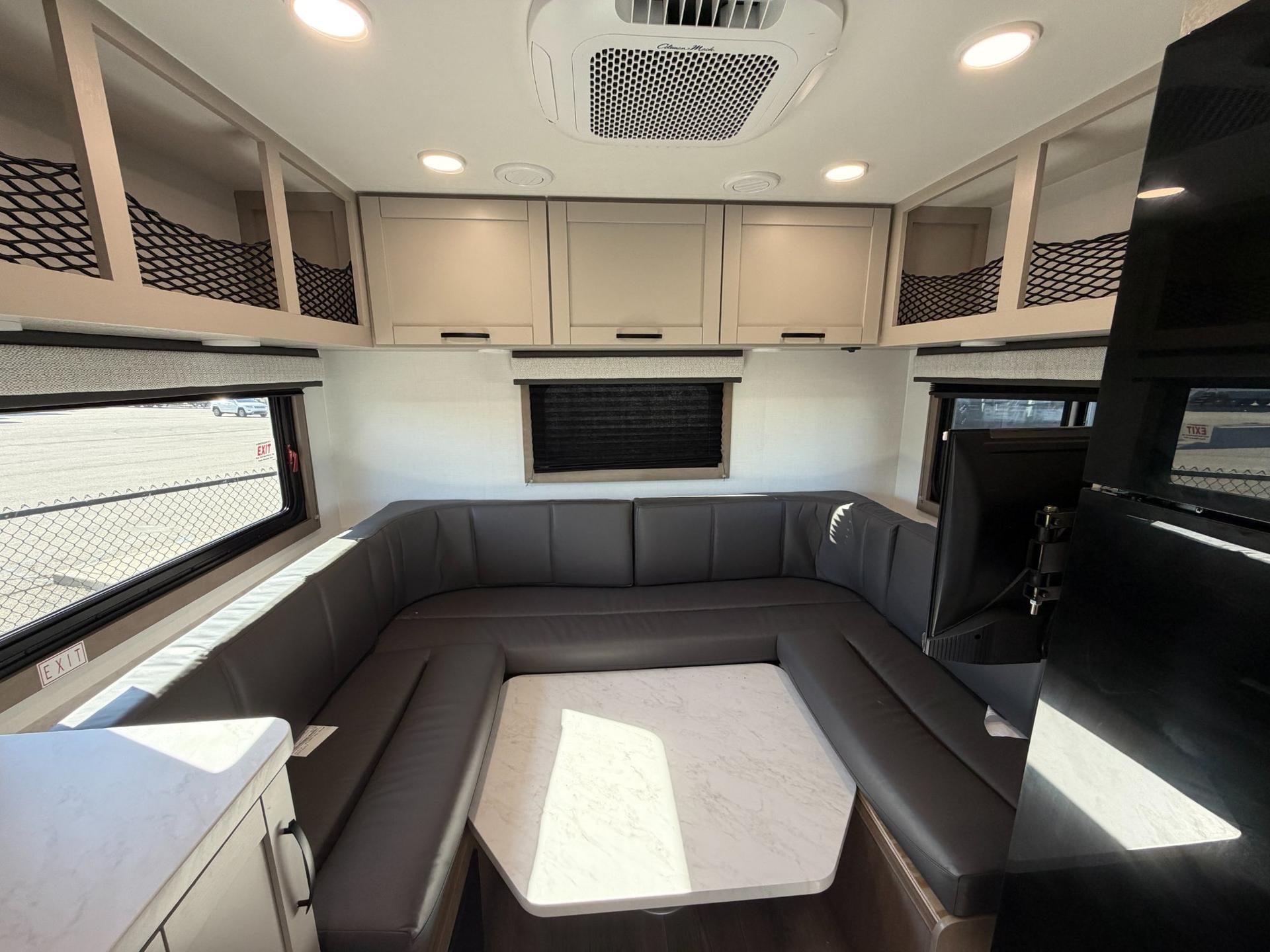 2027 Jayco 2027 Jayco REDHWAK SE - thumbnail 13