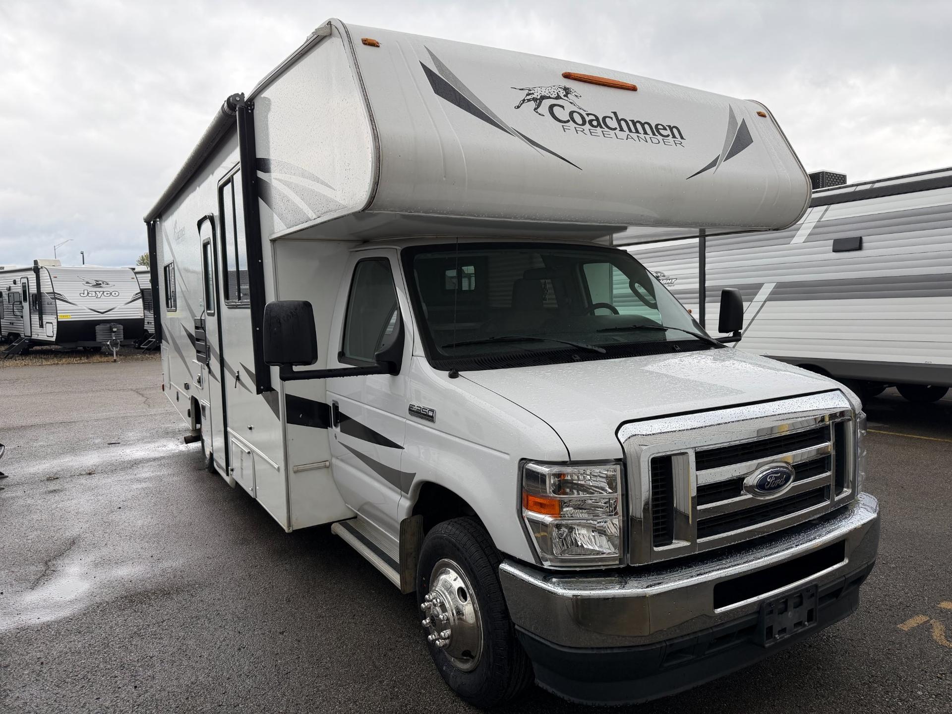 2021 Coachmen Freelander 27QB