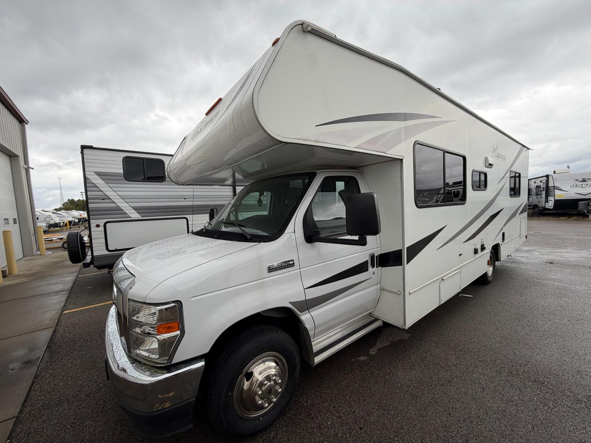 2021 Coachmen 2021 Coachmen Freelander - thumbnail 7
