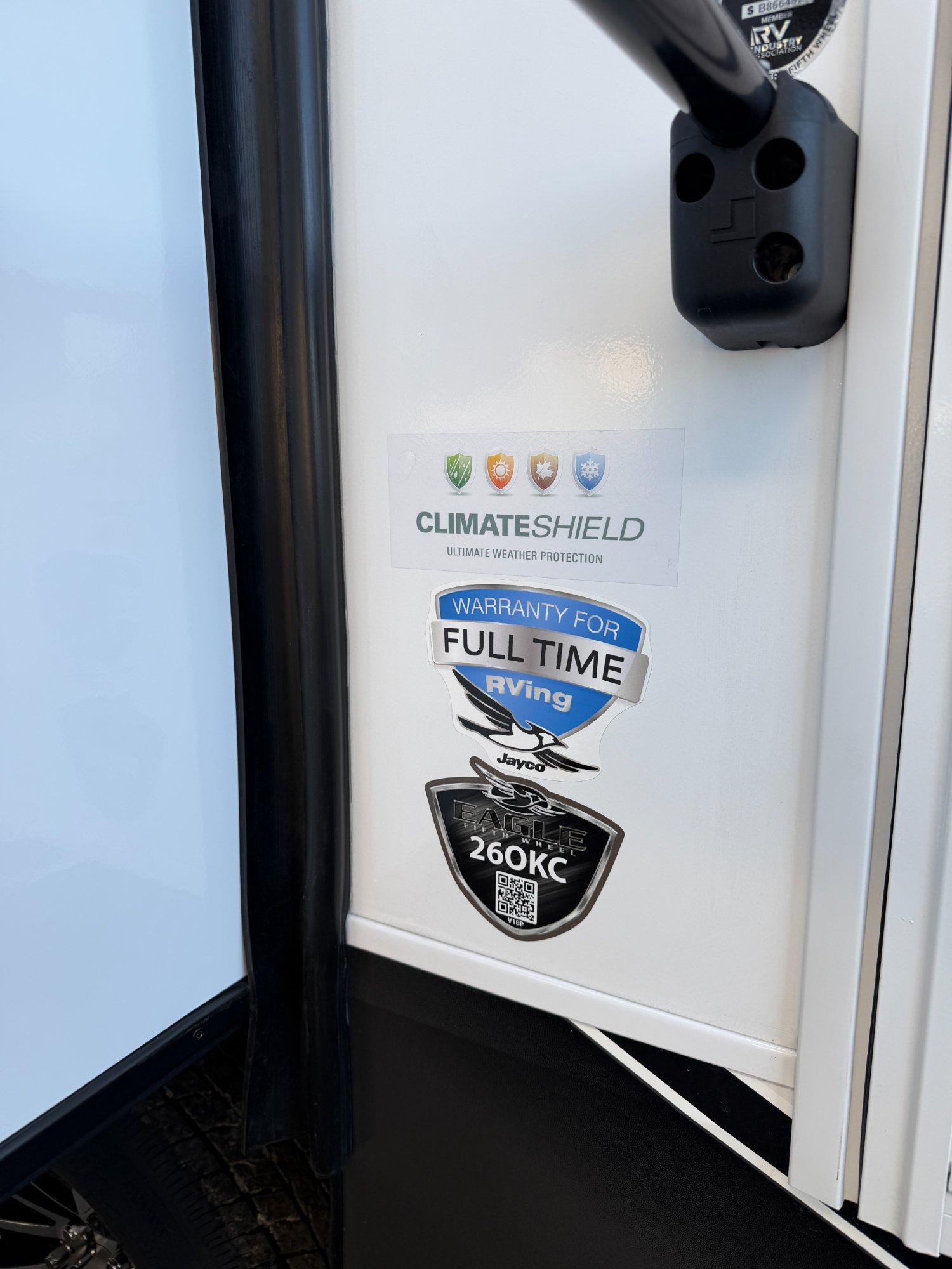 2027 Jayco 2027 Jayco EAGLE - thumbnail 3