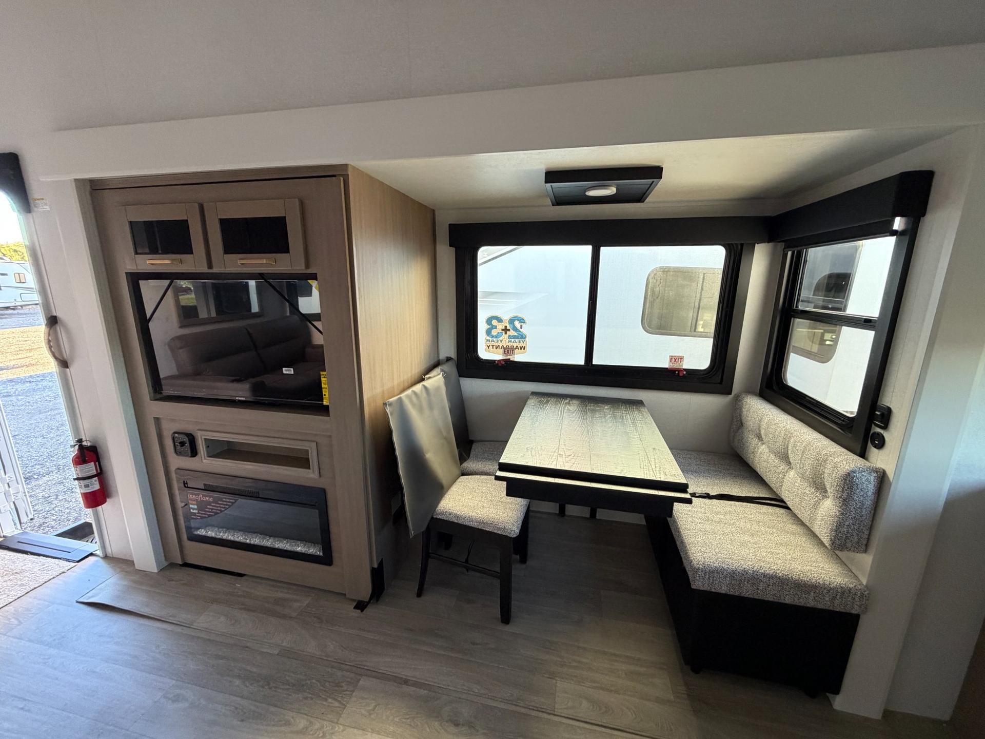 2027 Jayco 2027 Jayco EAGLE - thumbnail 11