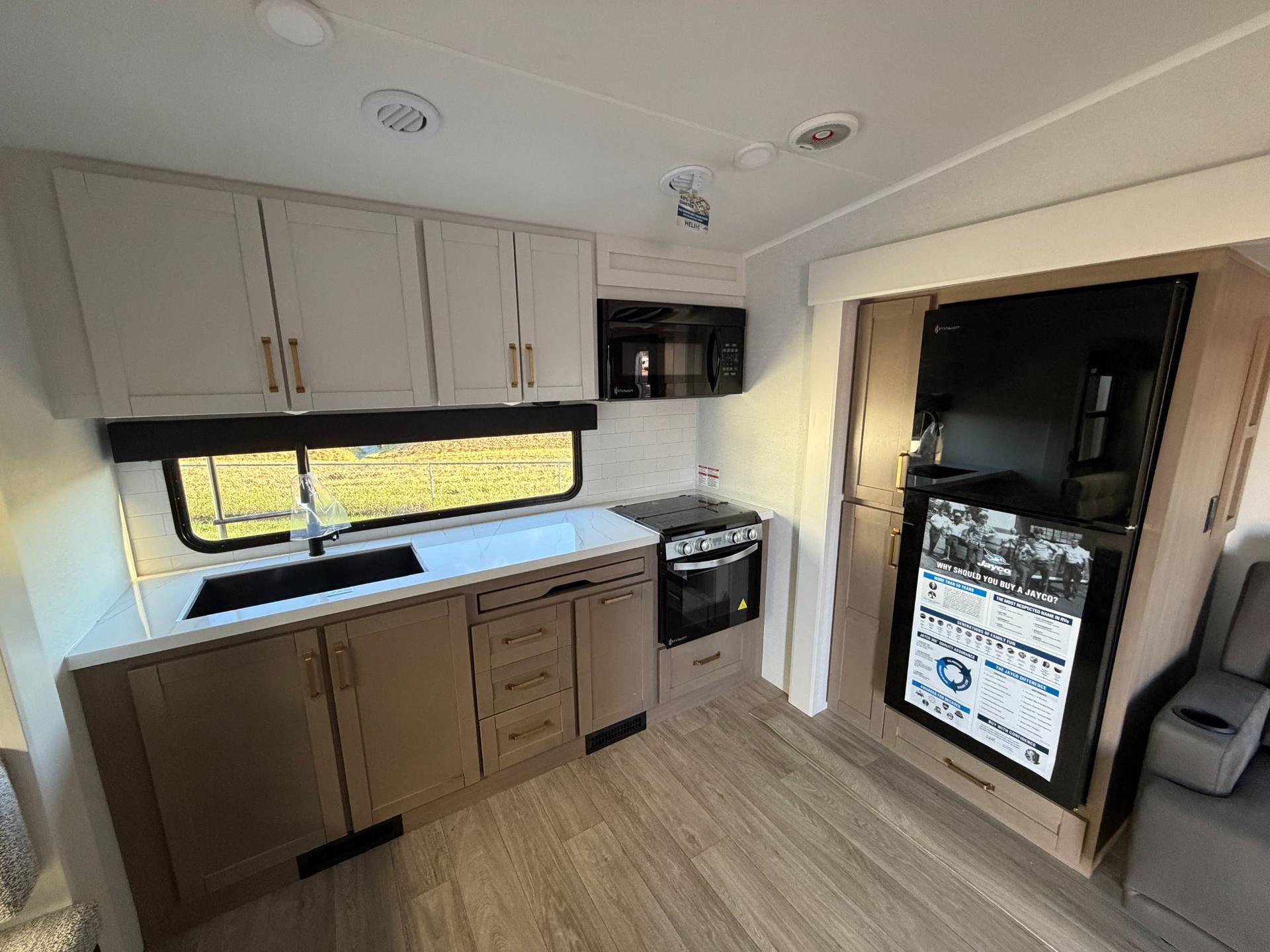 2027 Jayco 2027 Jayco EAGLE - thumbnail 13