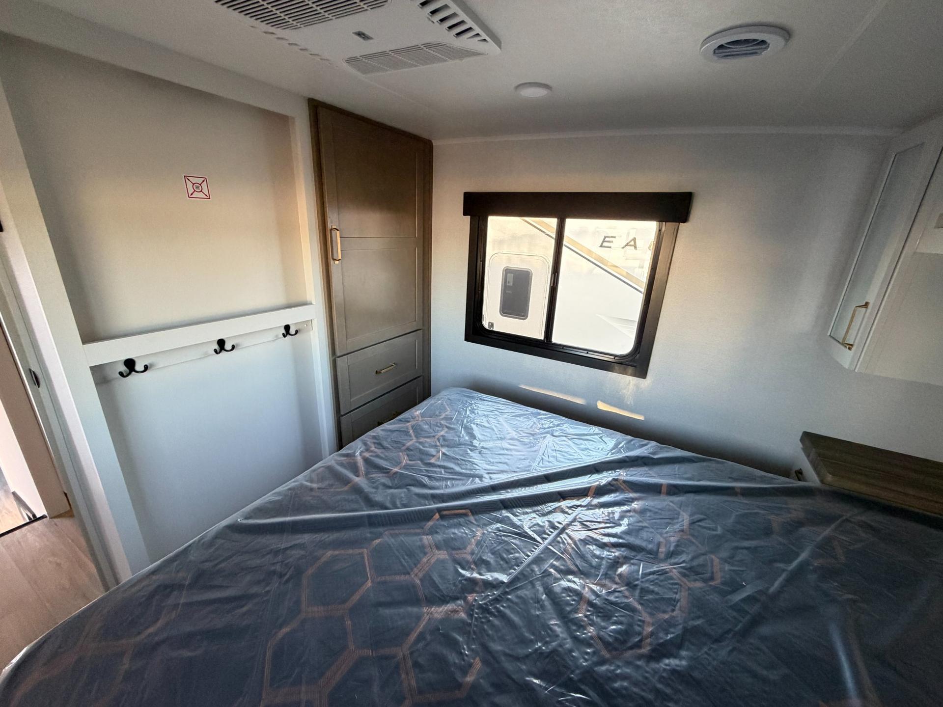 2027 Jayco 2027 Jayco EAGLE - thumbnail 18