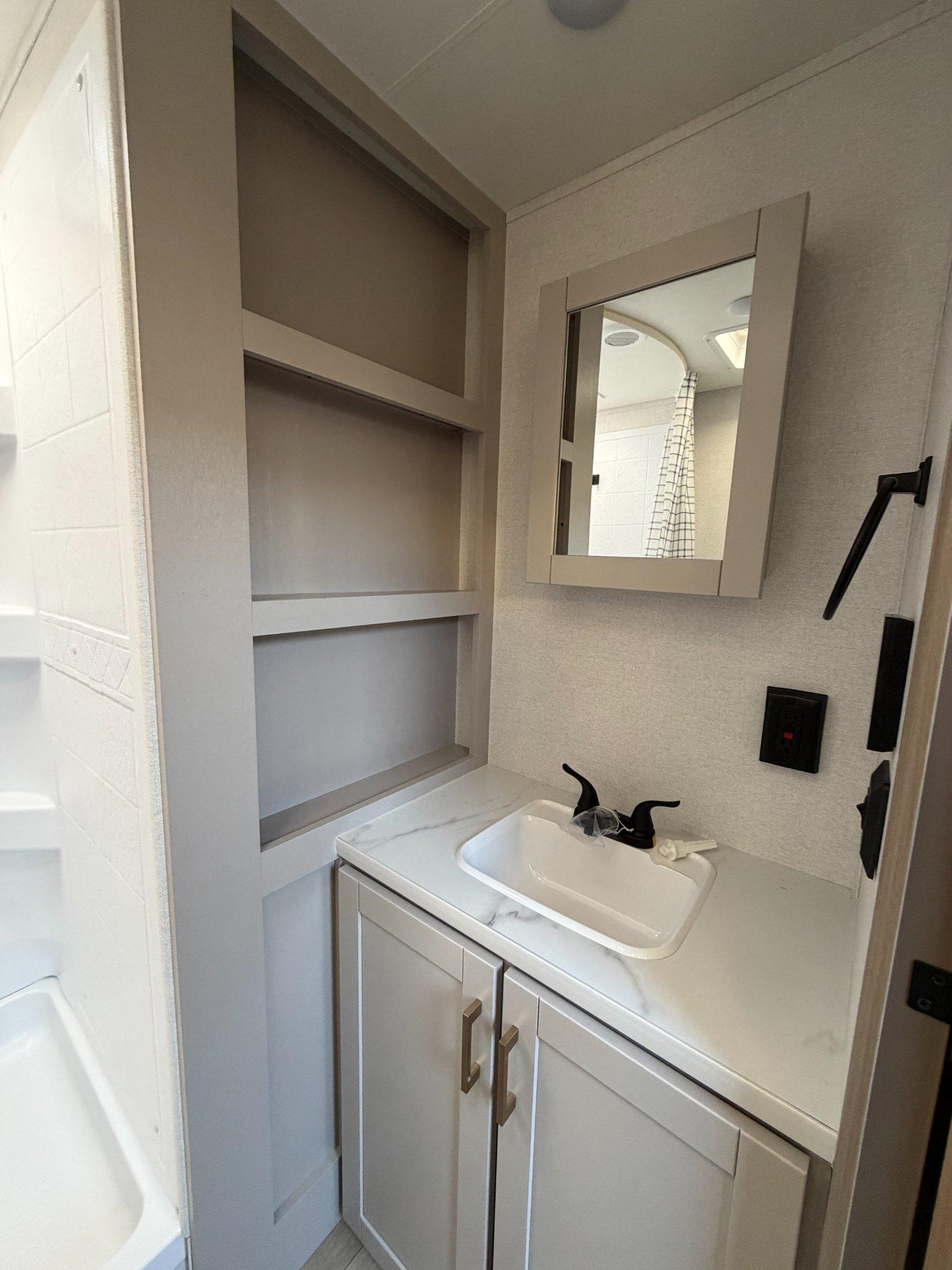 2027 Jayco 2027 Jayco Jay Flight - thumbnail 16