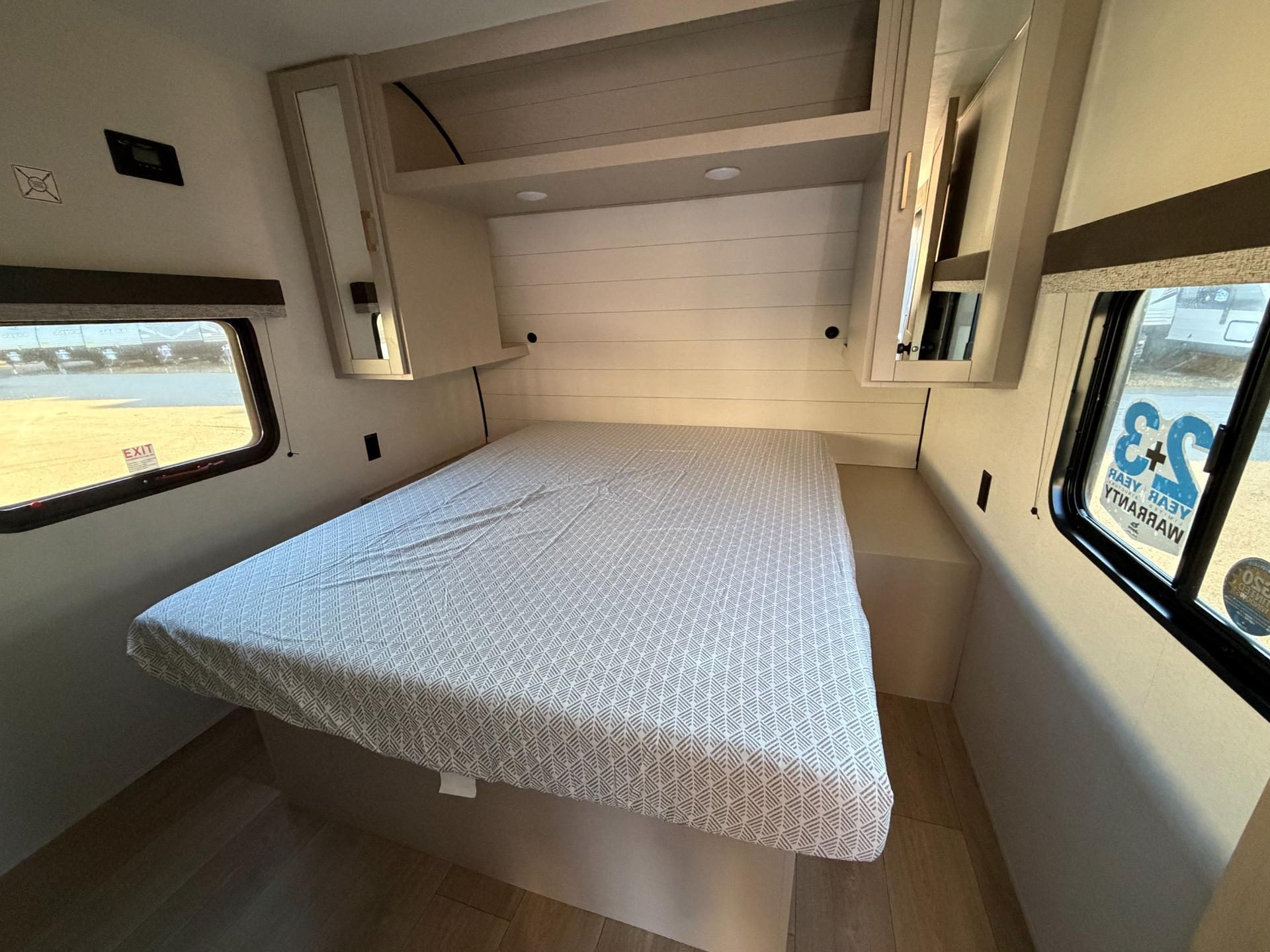 2027 Jayco 2027 Jayco Jay Flight - thumbnail 17
