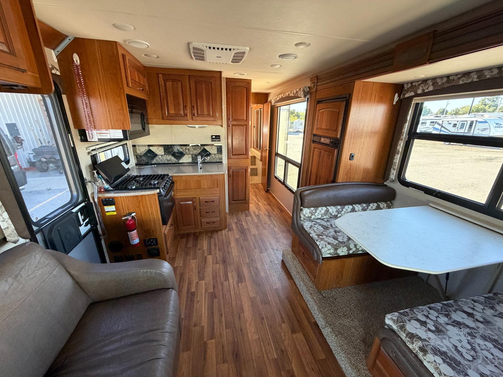 2016 Jayco 2016 Jayco Greyhawk - thumbnail 8