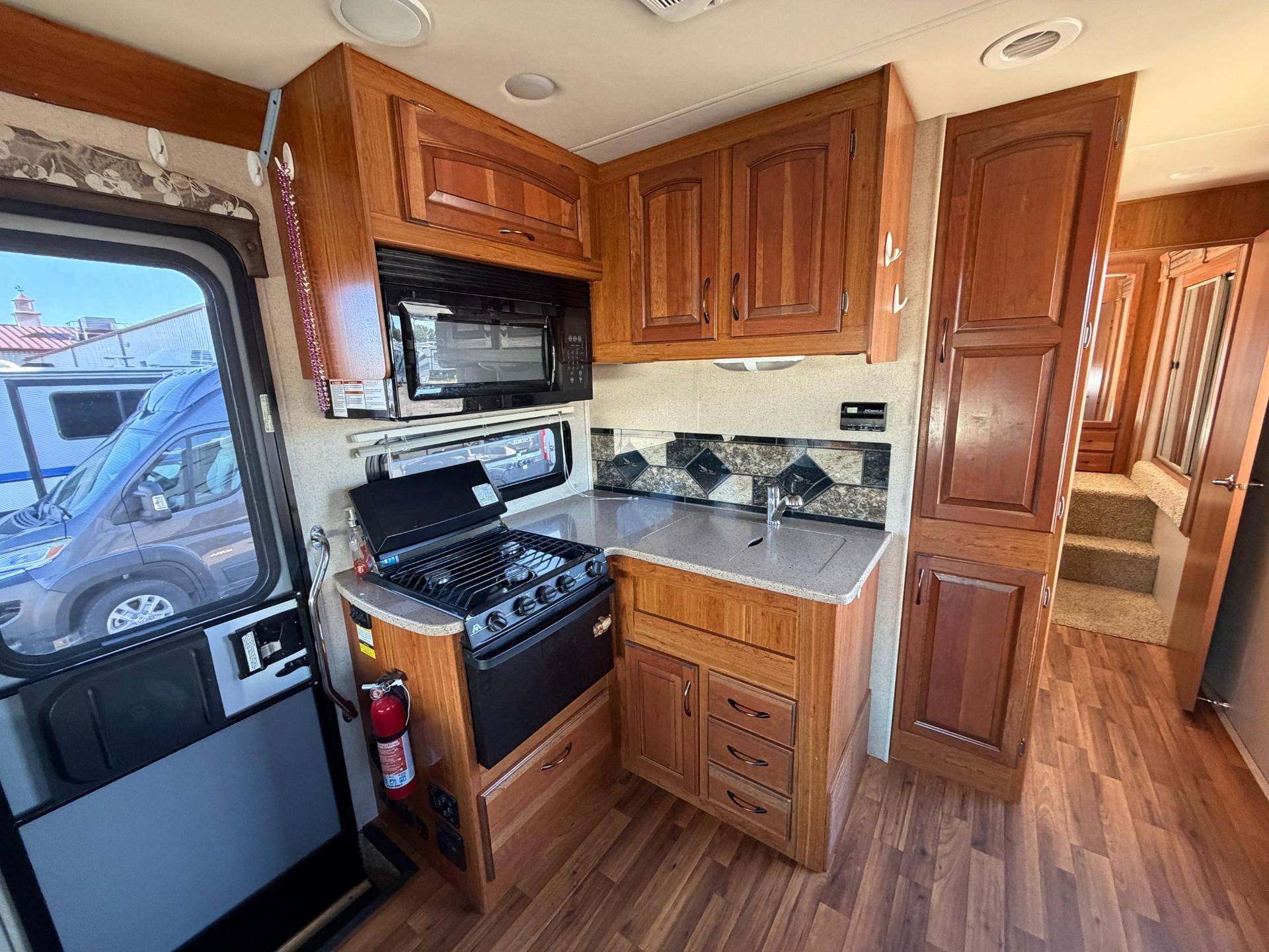 2016 Jayco 2016 Jayco Greyhawk - thumbnail 10