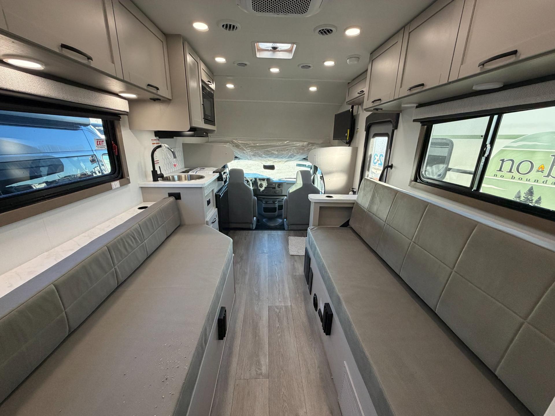 2027 Jayco 2027 Jayco REDHAWK - thumbnail 10