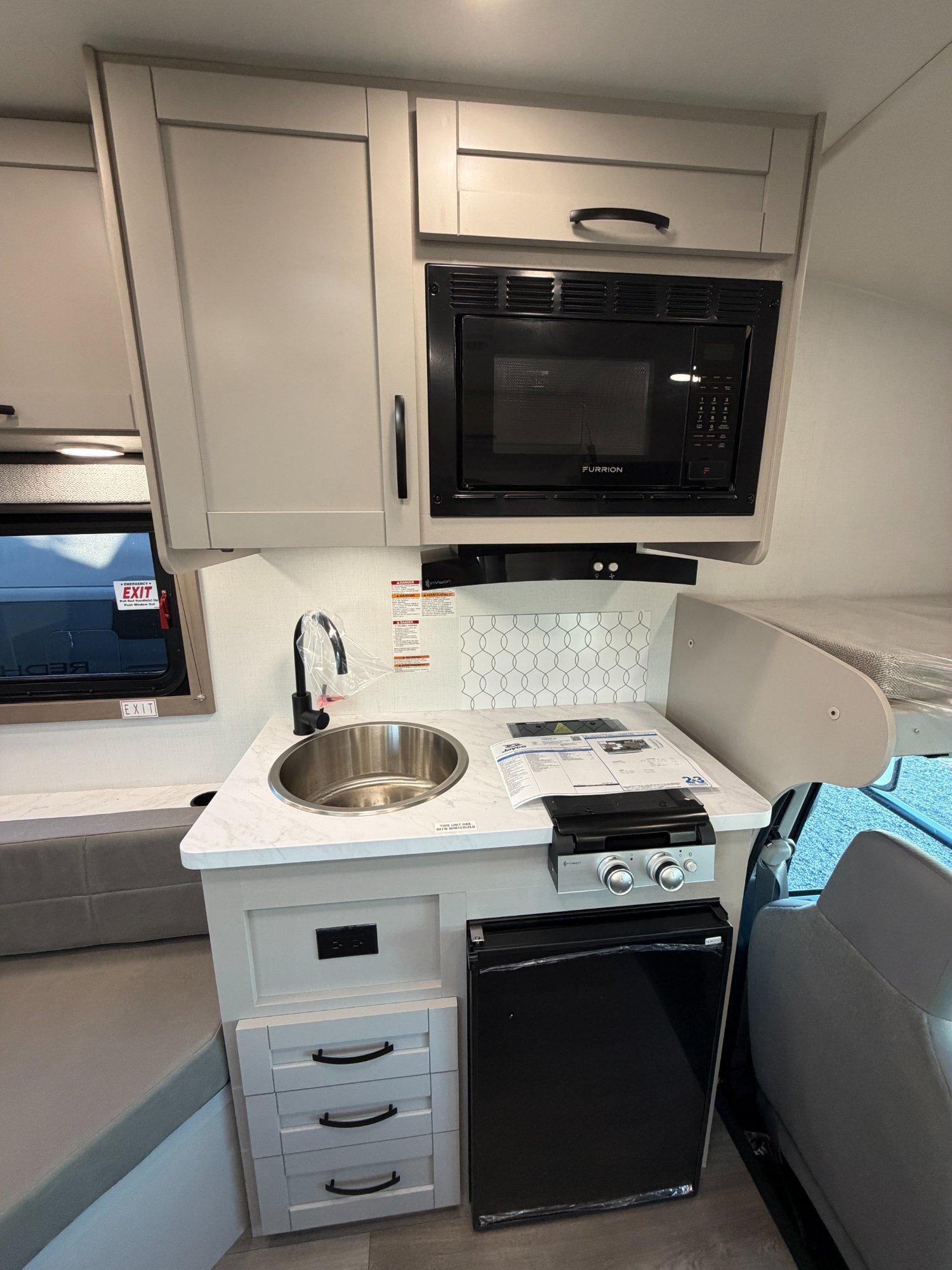 2027 Jayco 2027 Jayco REDHAWK - thumbnail 13
