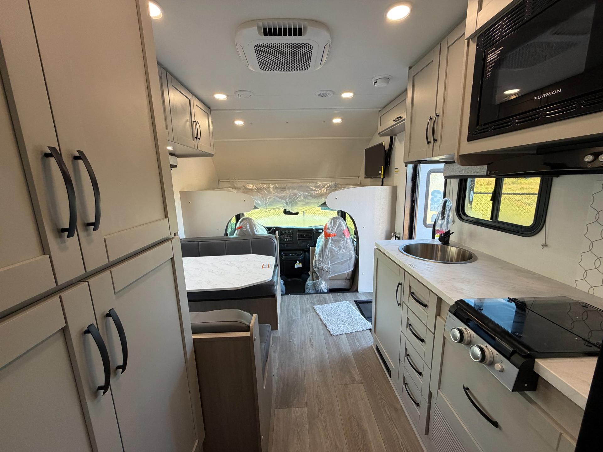 2027 Jayco 2027 Jayco Redhawk SE - thumbnail 8