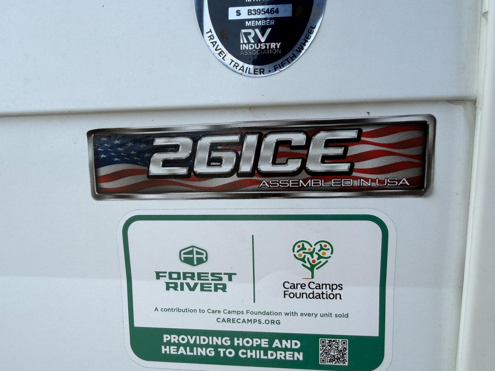 2025 Forest River 2025 Forest River Wildwood X-Lite - thumbnail 3