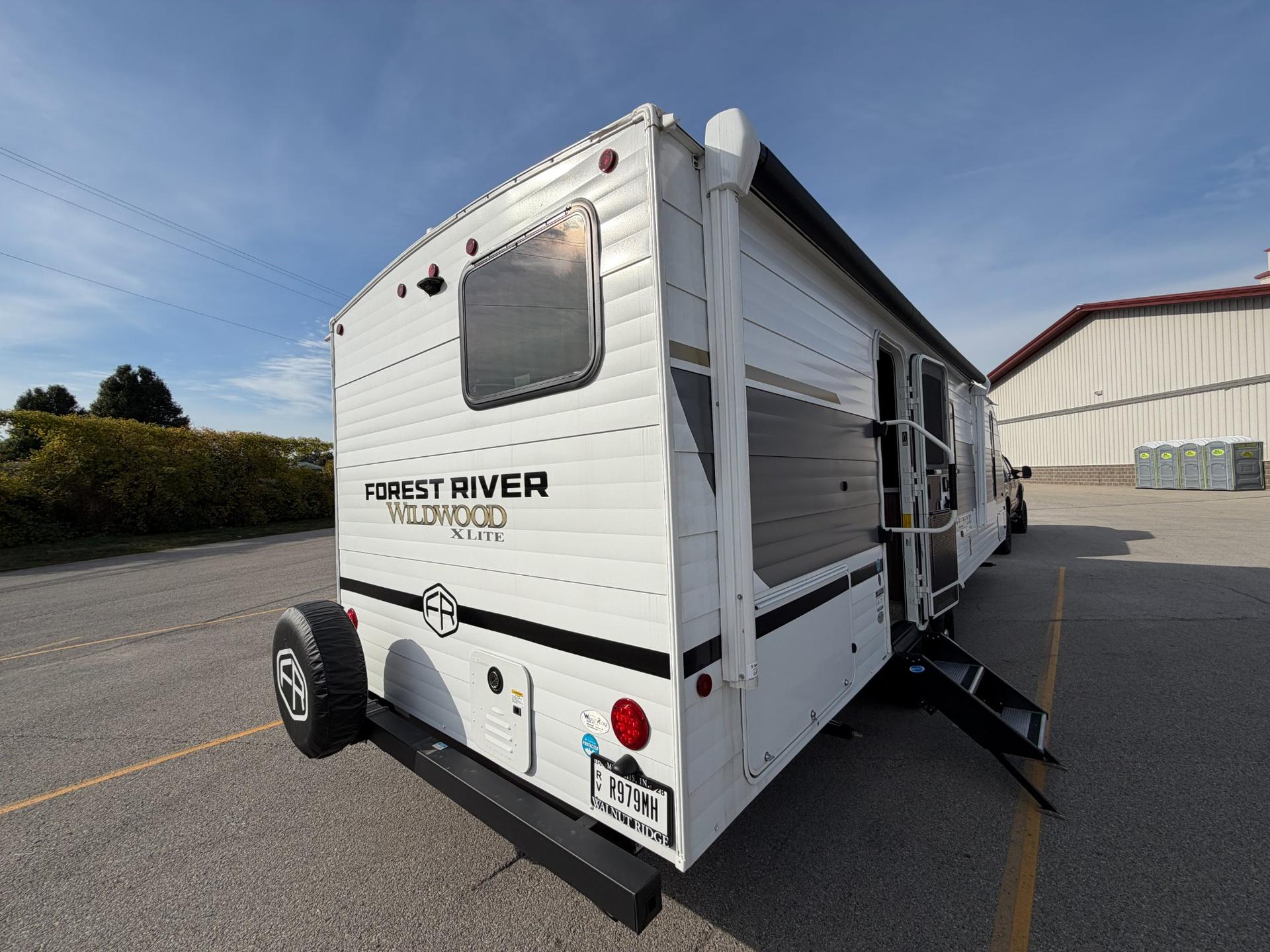 2025 Forest River 2025 Forest River Wildwood X-Lite - thumbnail 7